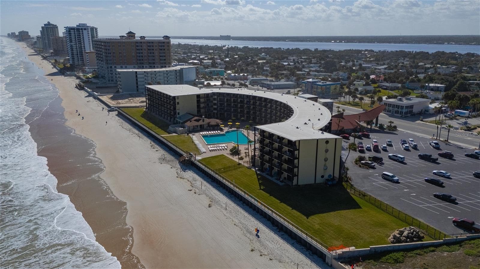 Condo - Hotel at 2301 S ATLANTIC AVE #403, DAYTONA BEACH, photo 23 of 26
