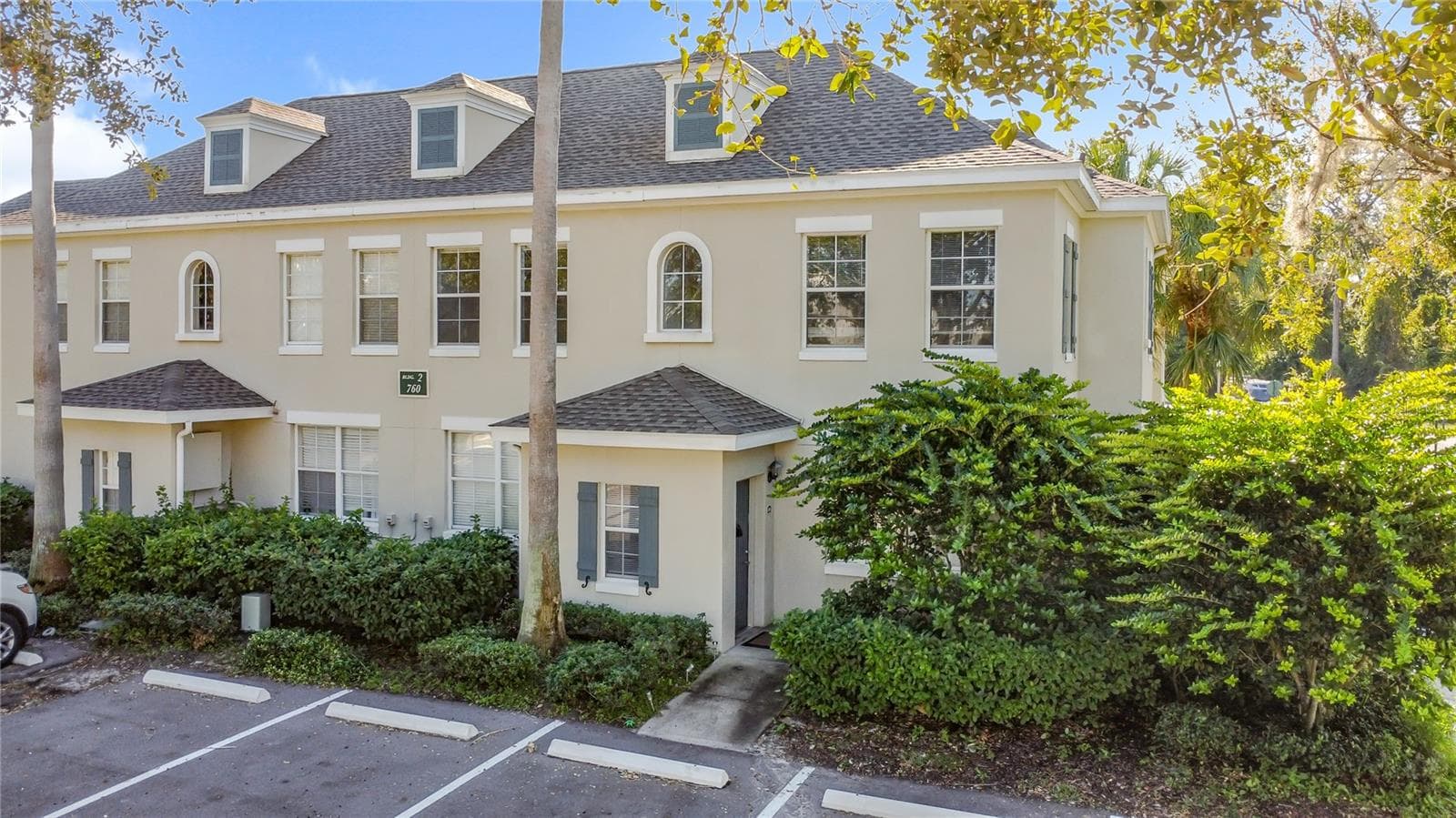 760 SIENA PALM DR #205