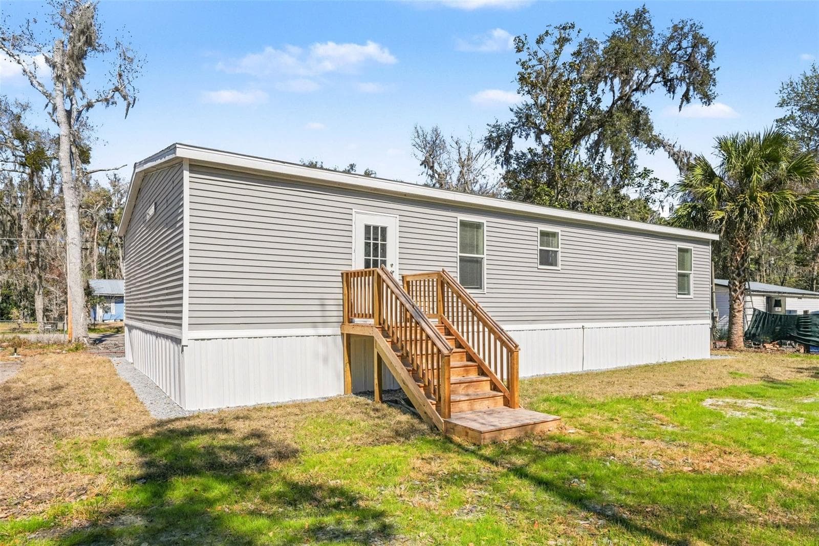 back of trailer - 23950 BASS RD, ASTOR