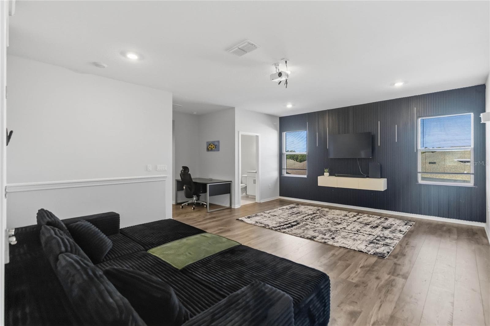Upstairs spacious bonus room - 4519 LIONS GATE AVE, CLERMONT