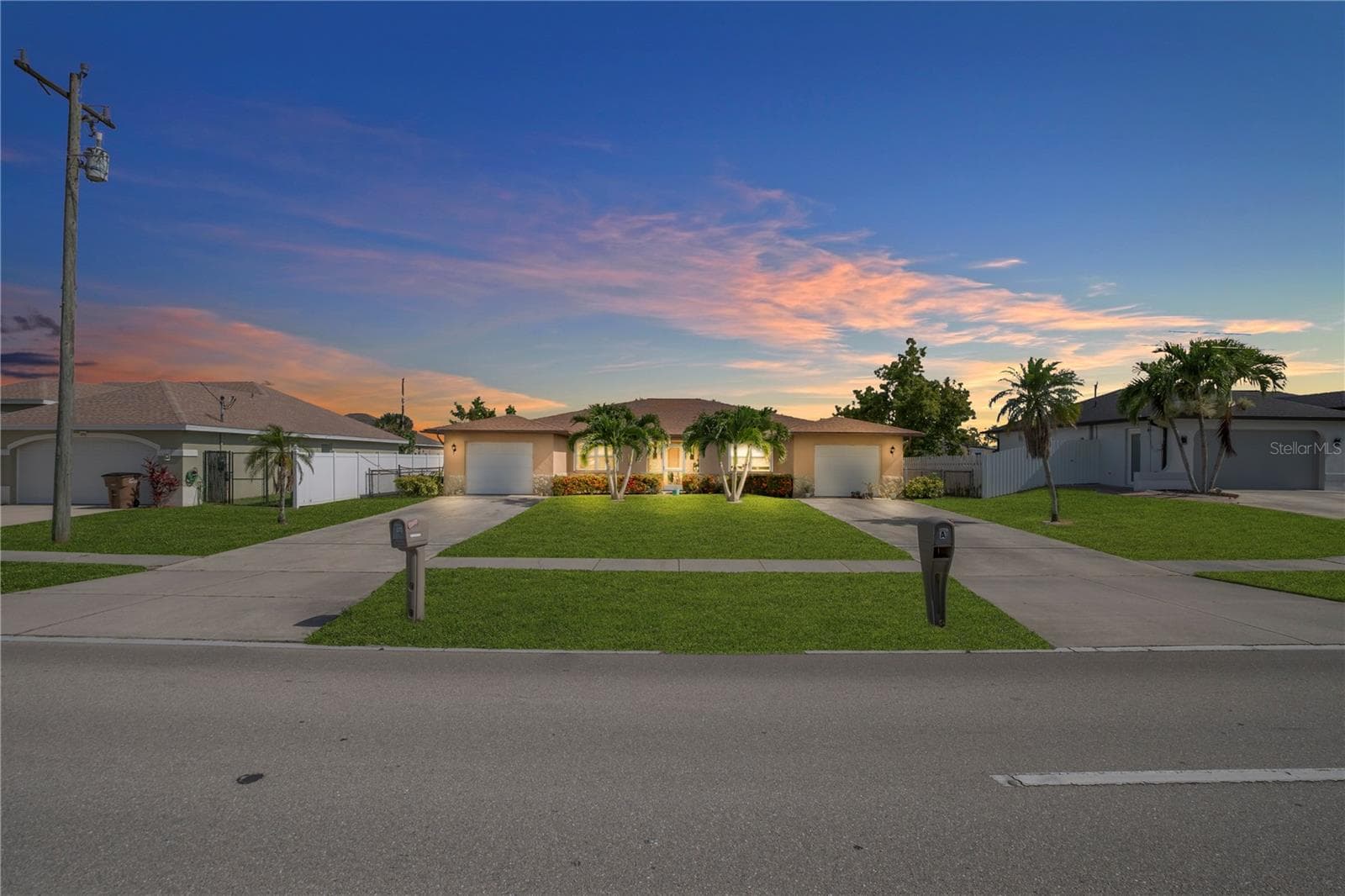 Duplex at 836 SW TRAFALGAR PKWY, CAPE CORAL, photo 2 of 32