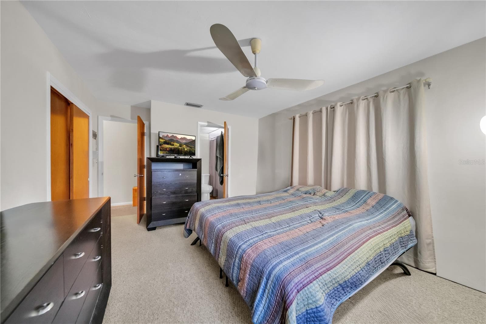 Duplex at 836 SW TRAFALGAR PKWY, CAPE CORAL, photo 15 of 32