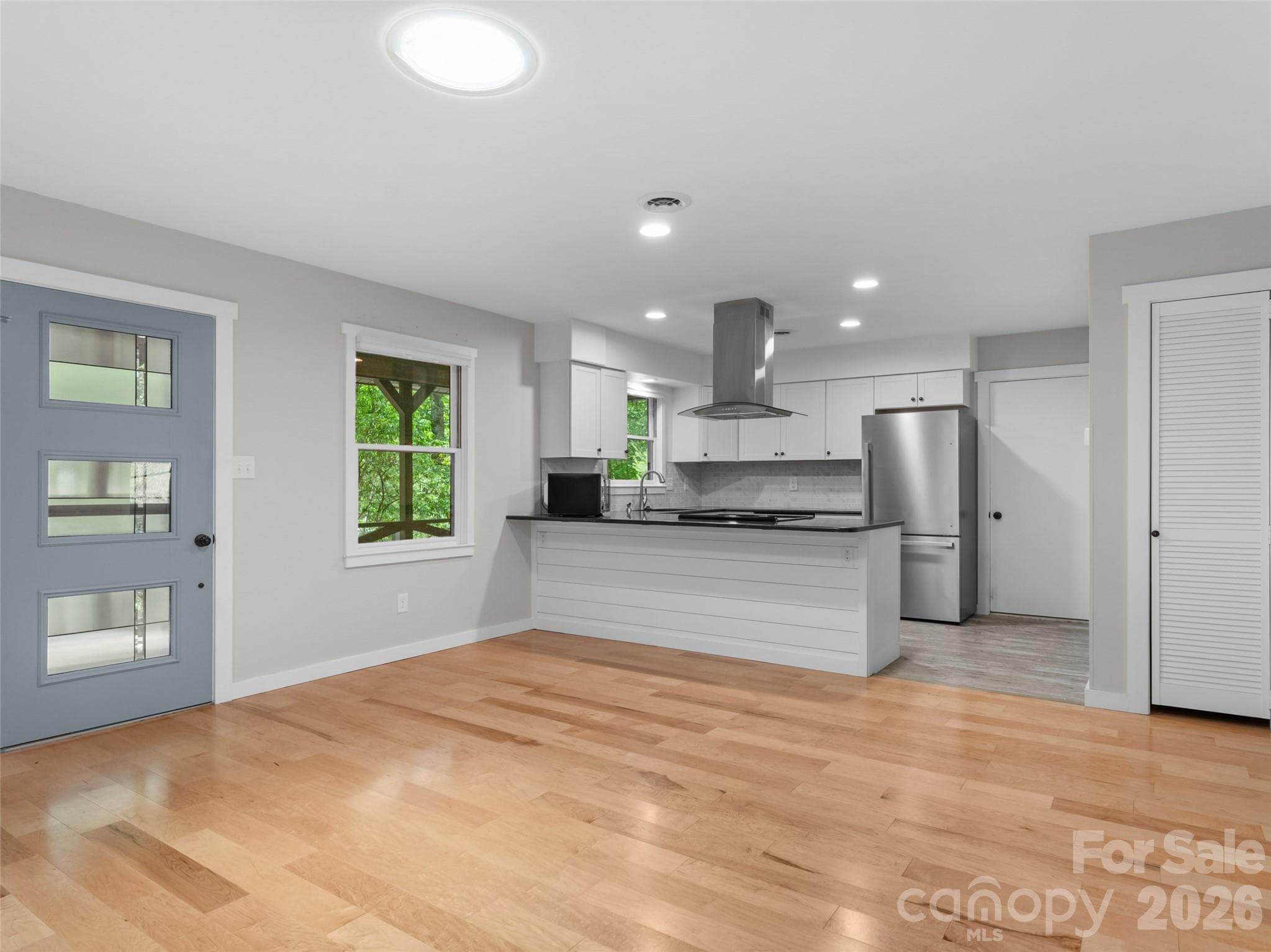 Single Family Residence at Brevard, photo 6 of 28