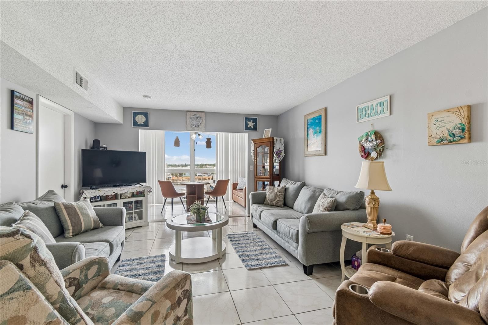Condominium at 4939 FLORAMAR TER #610, NEW PORT RICHEY, photo 16 of 46