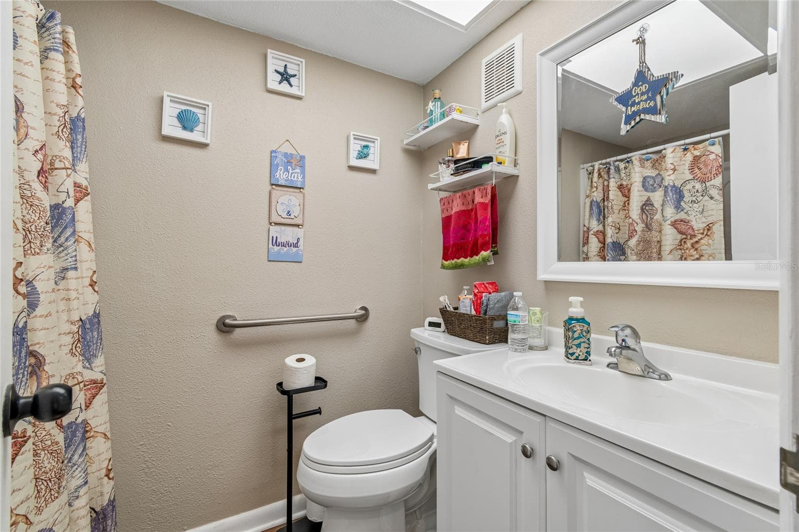 Condominium at 4939 FLORAMAR TER #610, NEW PORT RICHEY, photo 22 of 46