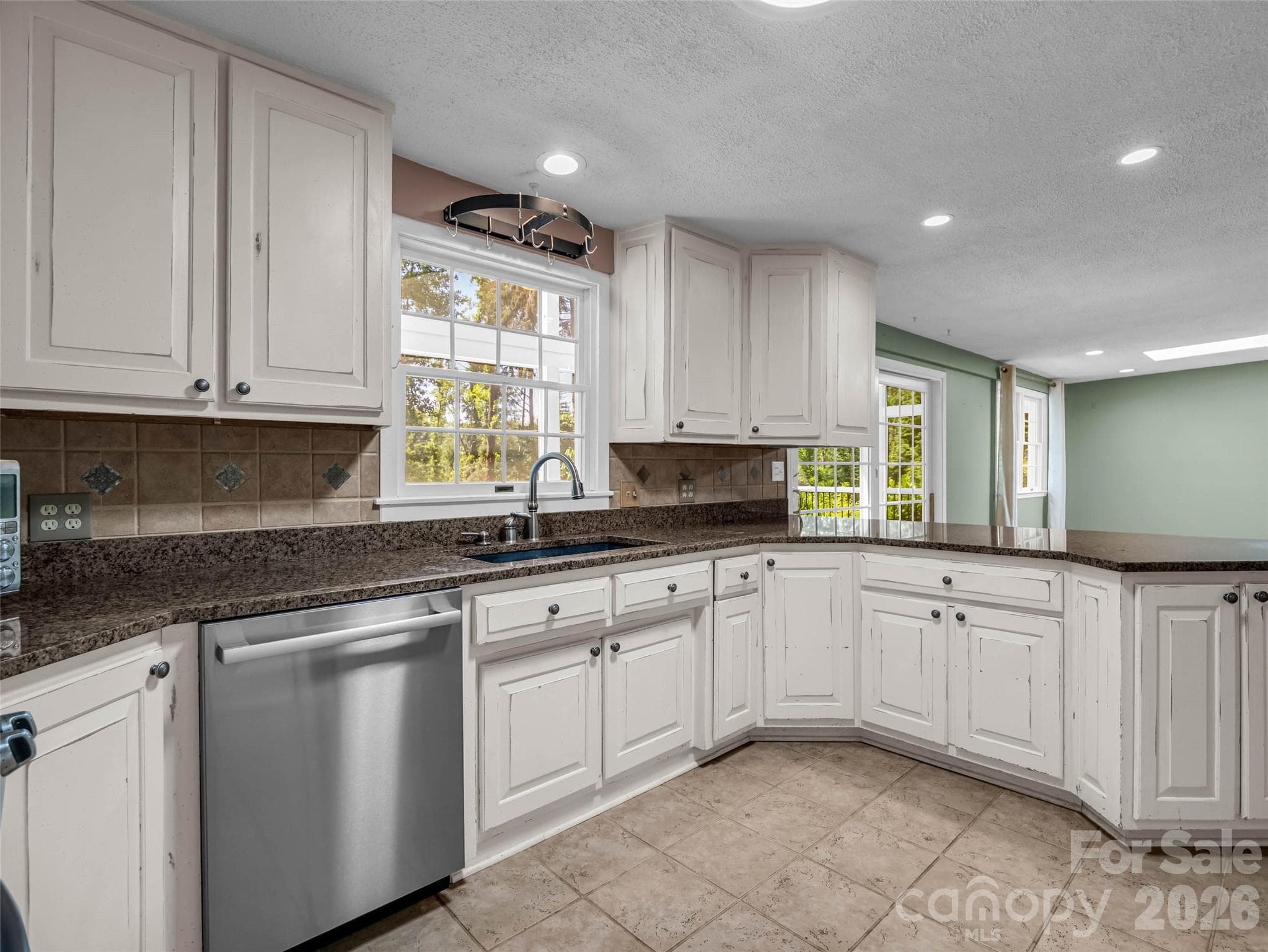 Single Family Residence at 52 Forest Road, Asheville, photo 16 of 47