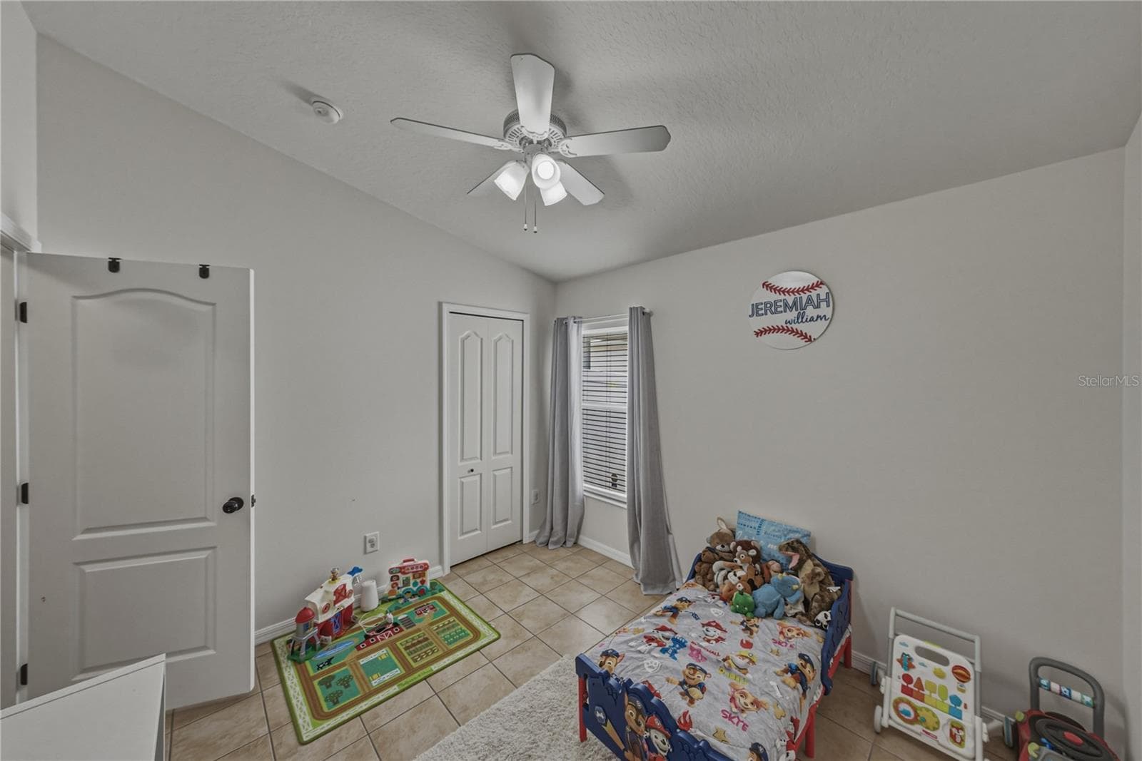 Single Family Residence at 8160 CANTERBURY LAKE BLVD, TAMPA, photo 32 of 46