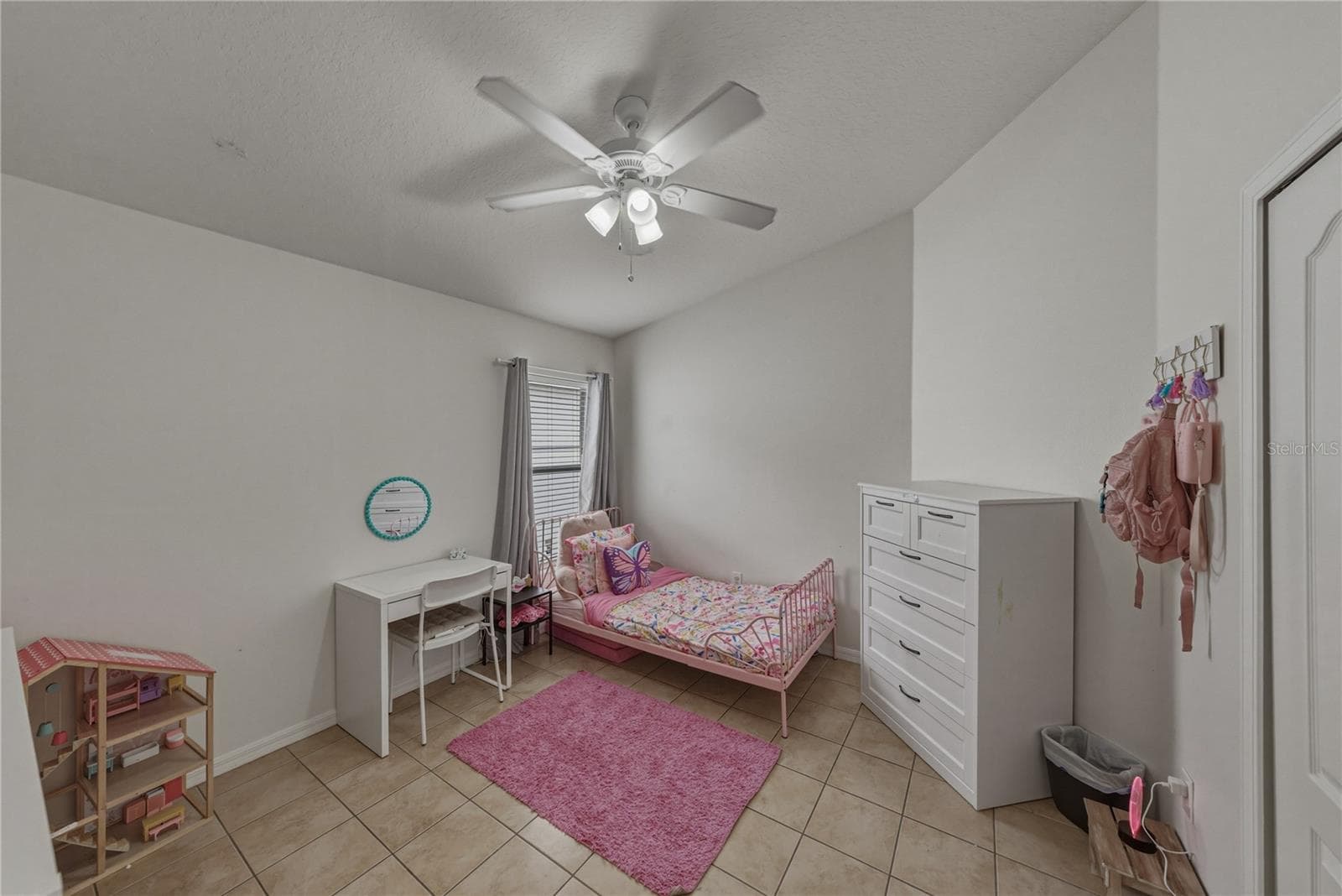 Single Family Residence at 8160 CANTERBURY LAKE BLVD, TAMPA, photo 34 of 46