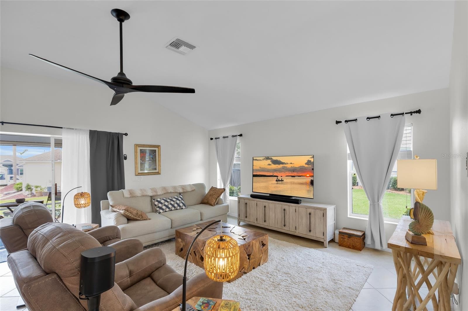 Single Family Residence at 1718 MEANS LN, THE VILLAGES, photo 26 of 35