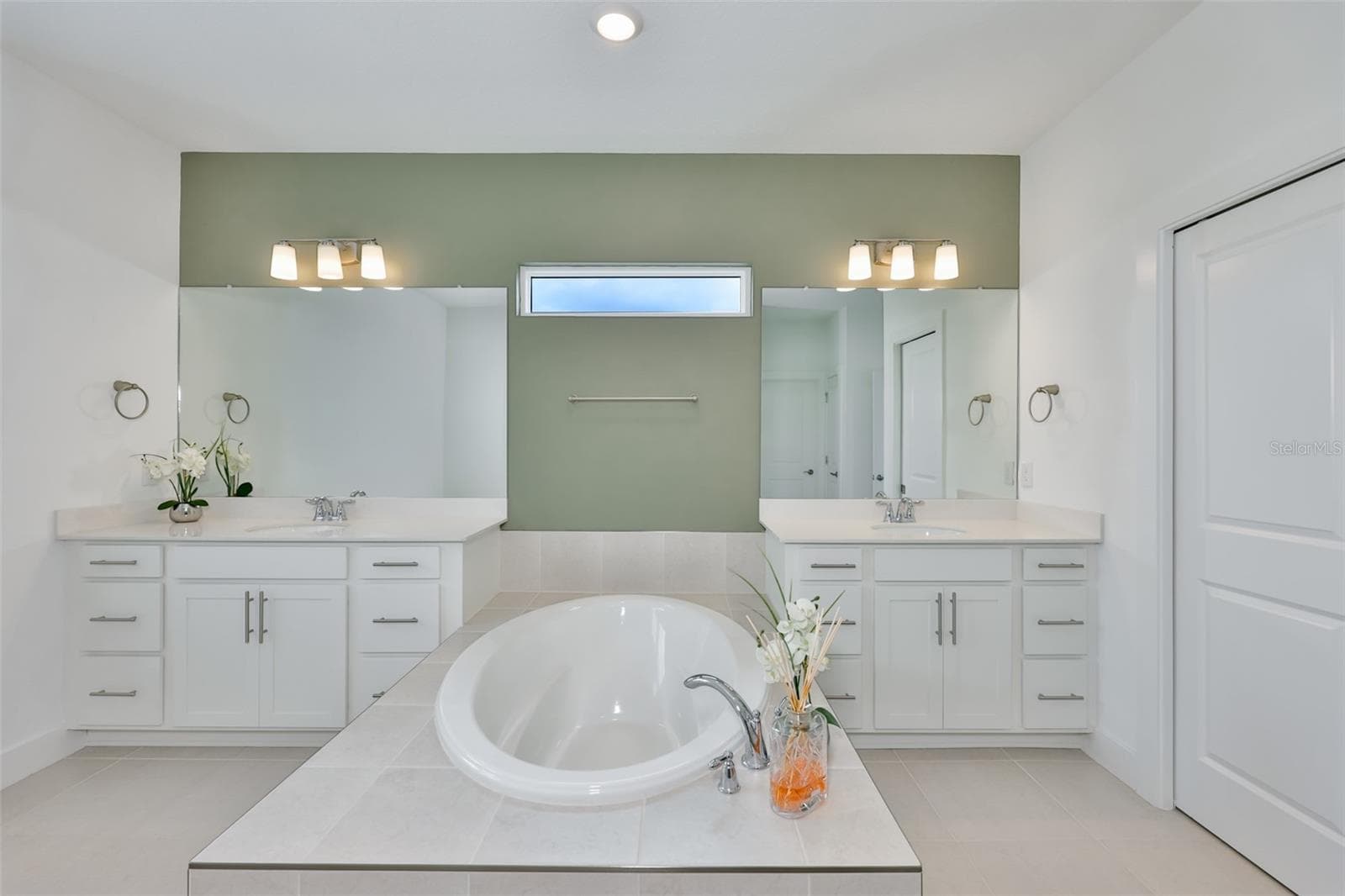 Primary Bath - 6107 GOLDEN BEACH DR, APOLLO BEACH