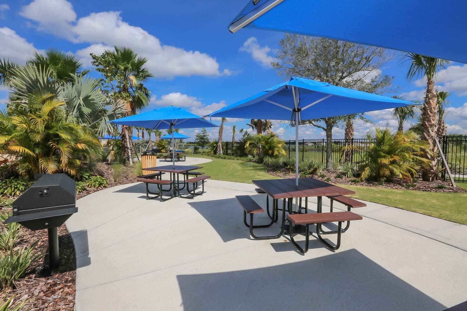 Waterset amenity - 6107 GOLDEN BEACH DR, APOLLO BEACH