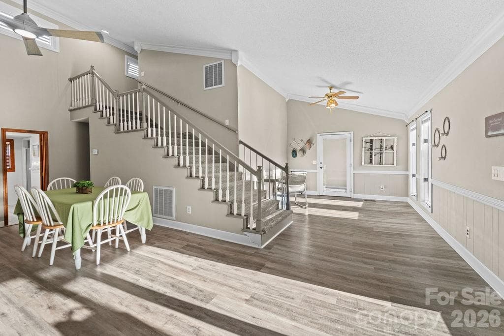 Single Family Residence at 47209 Paradise Lane, Norwood, photo 9 of 46