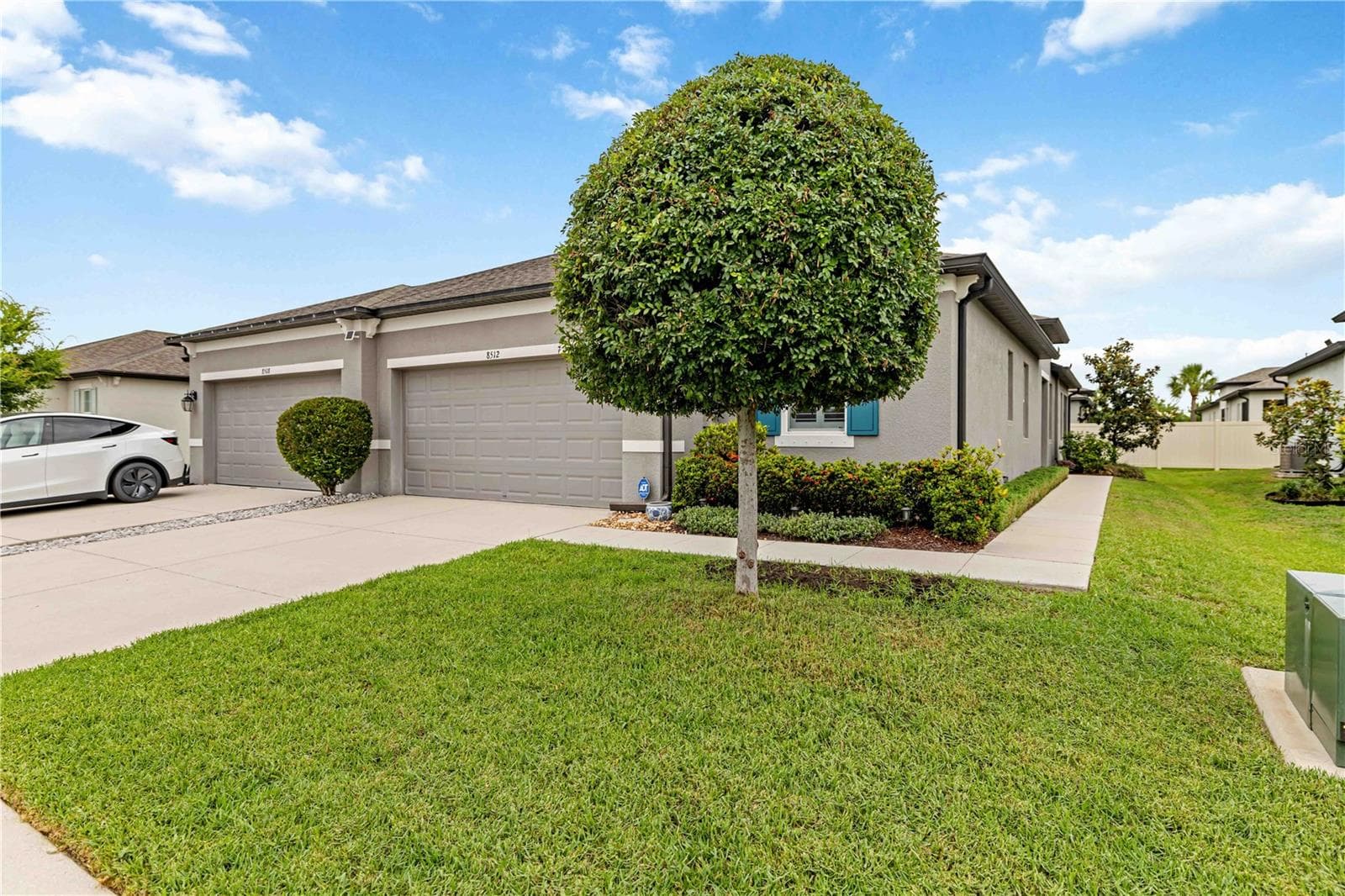 Villa at 8512 CACHE DR, SARASOTA, photo 4 of 46