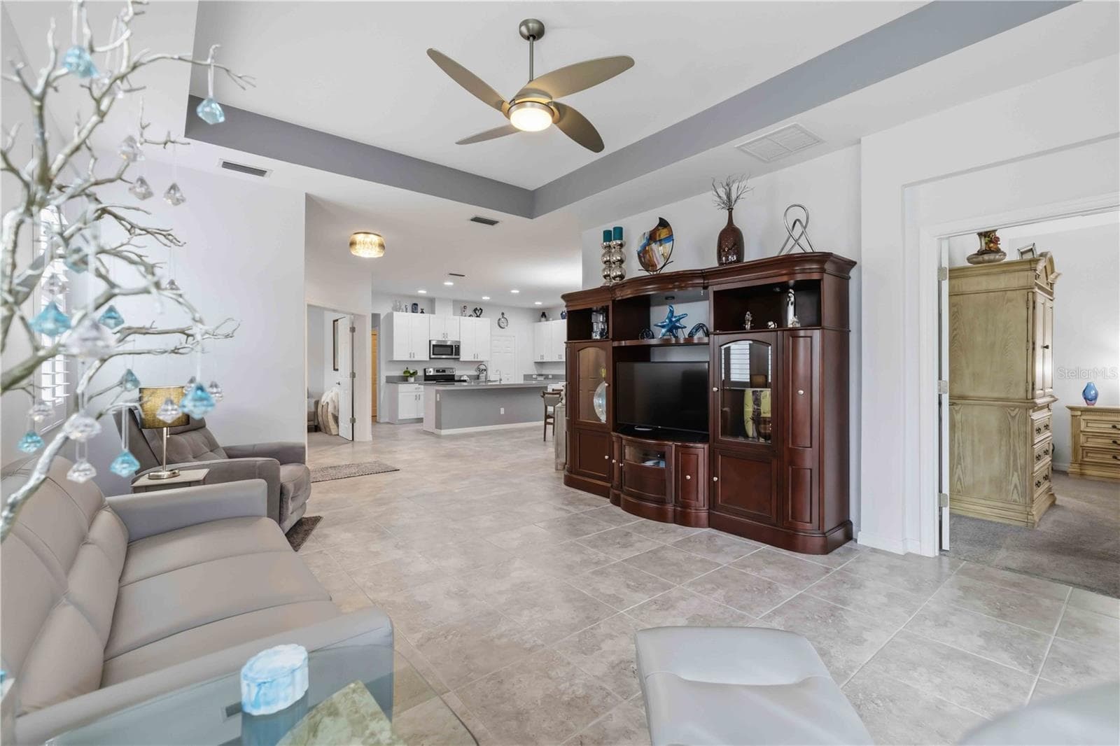 Villa at 8512 CACHE DR, SARASOTA, photo 11 of 46