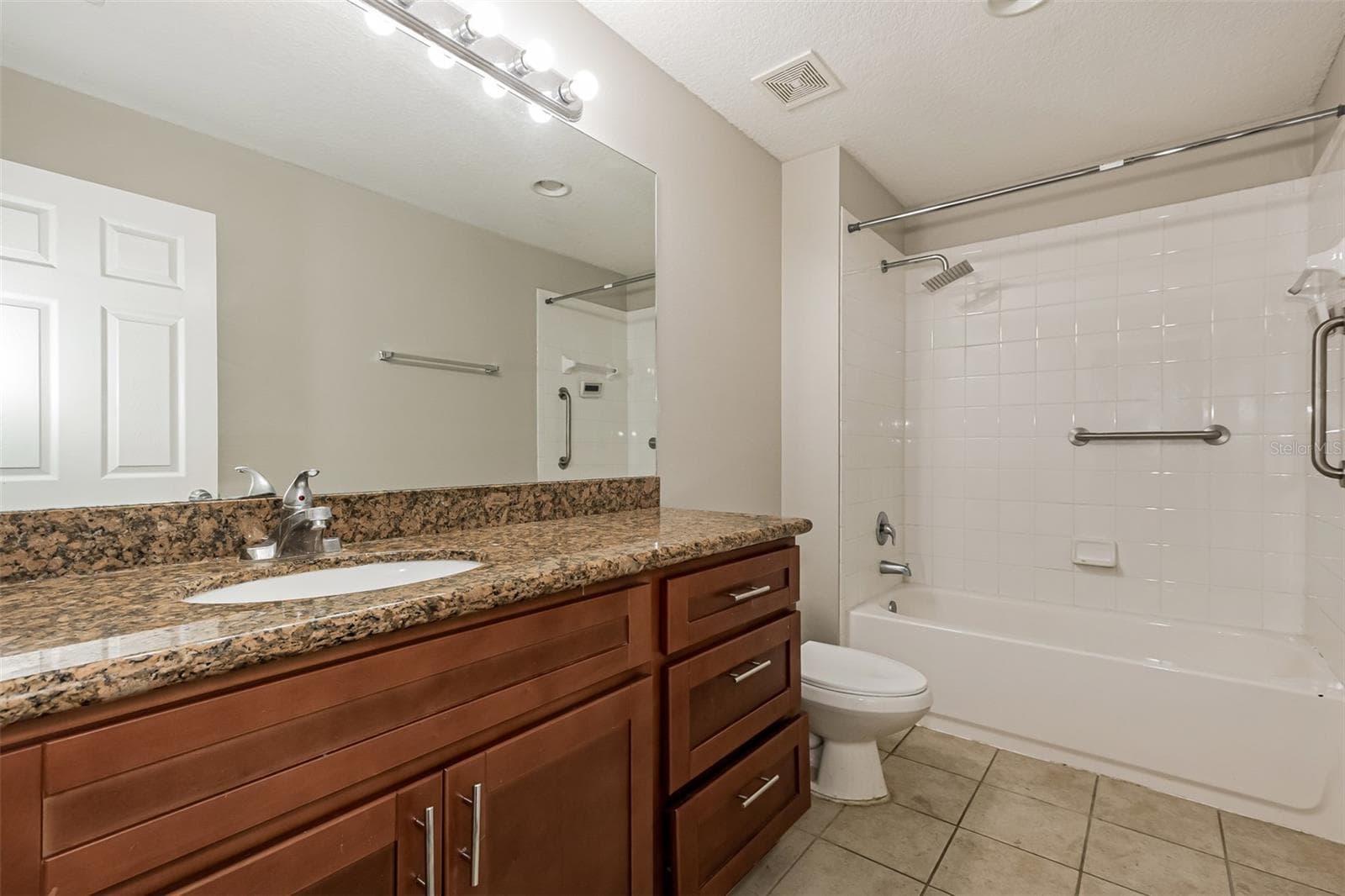 Single Family Residence at 1505 E CARACAS ST, TAMPA, photo 13 of 21