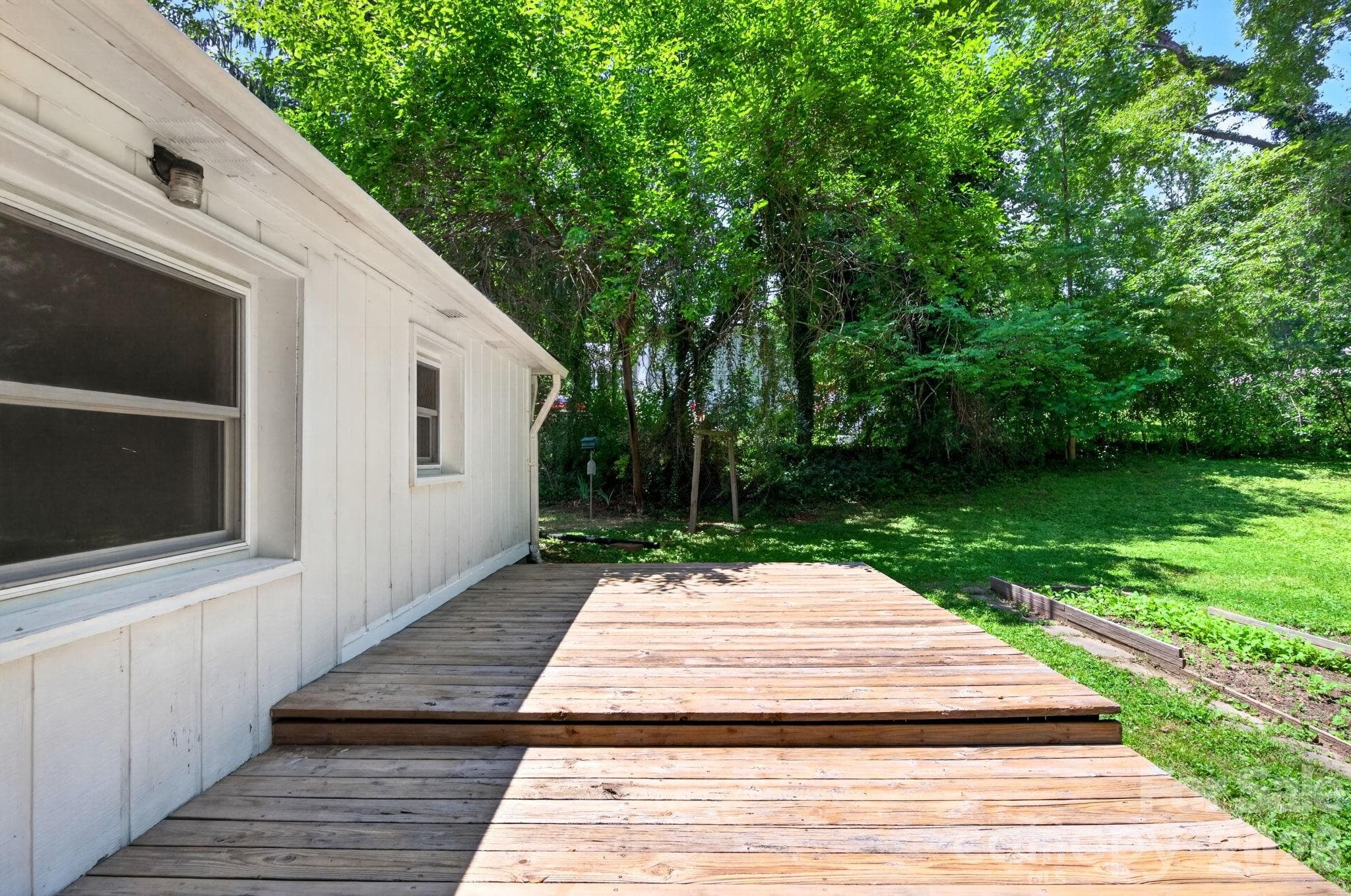 Back Deck - 411 Hillcrest Circle, Hendersonville