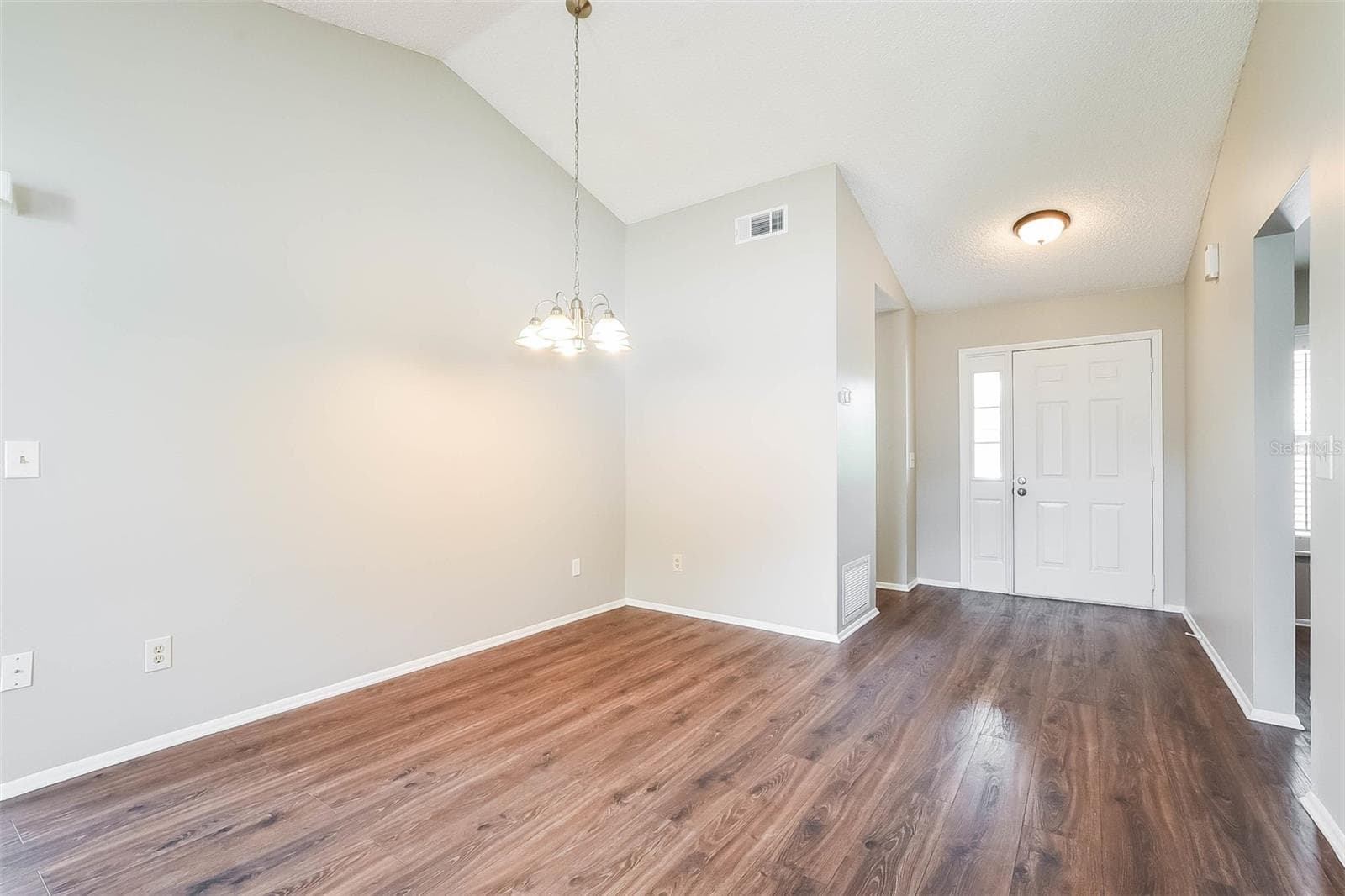 Single Family Residence at 7313 RADIANT CIR, ORLANDO, photo 6 of 21