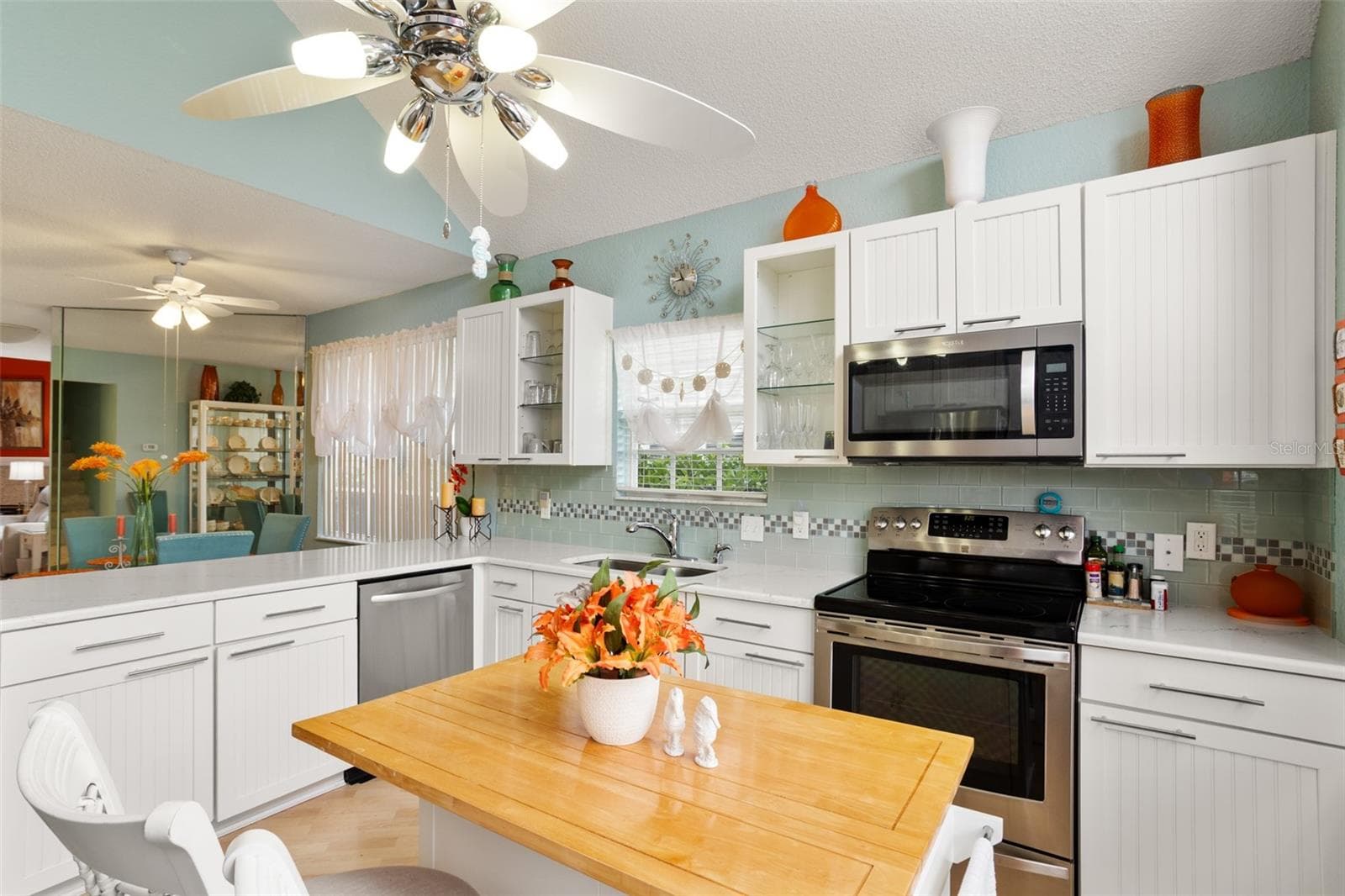 Single Family Residence at 2740 HAMBLE VILLAGE LN, PALM HARBOR, photo 17 of 64