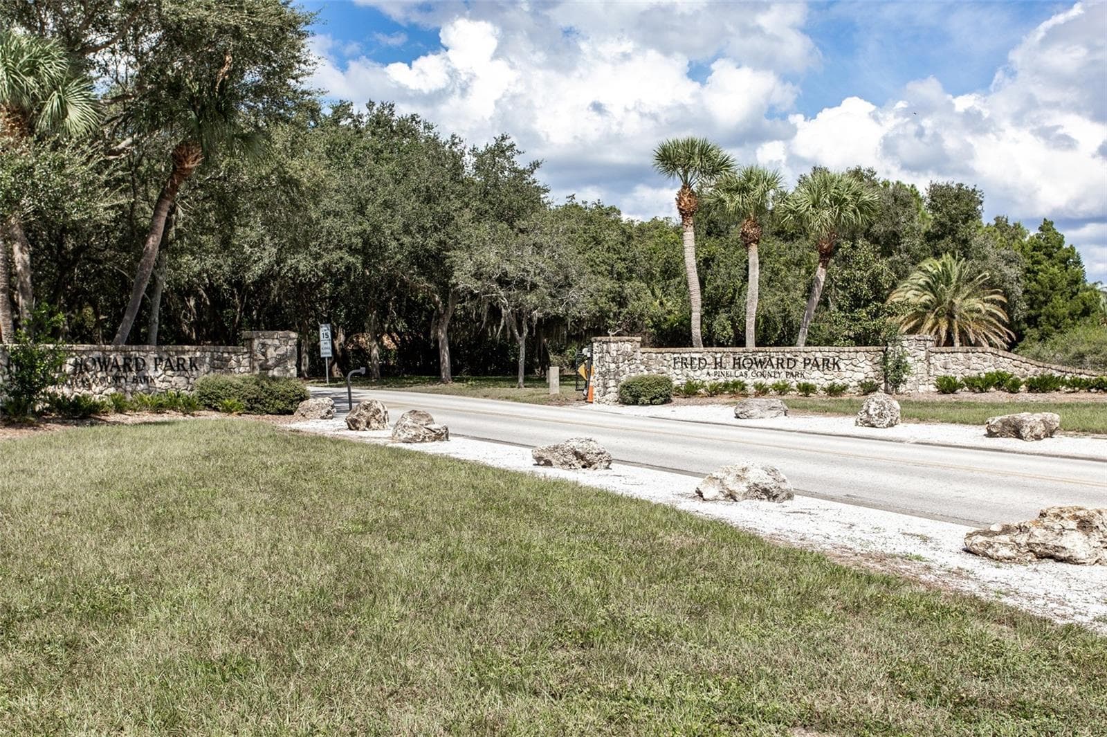 Single Family Residence at 2740 HAMBLE VILLAGE LN, PALM HARBOR, photo 49 of 64