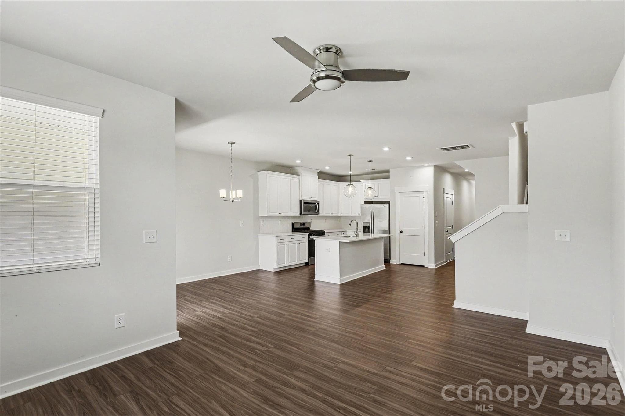 Townhouse at 9521 Munsing Drive, Charlotte, photo 5 of 34