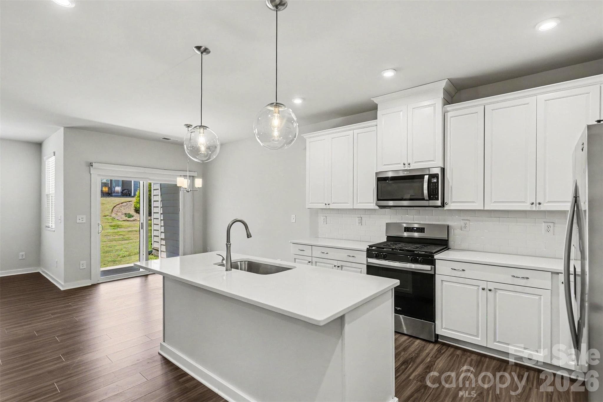 Townhouse at 9521 Munsing Drive, Charlotte, photo 7 of 34