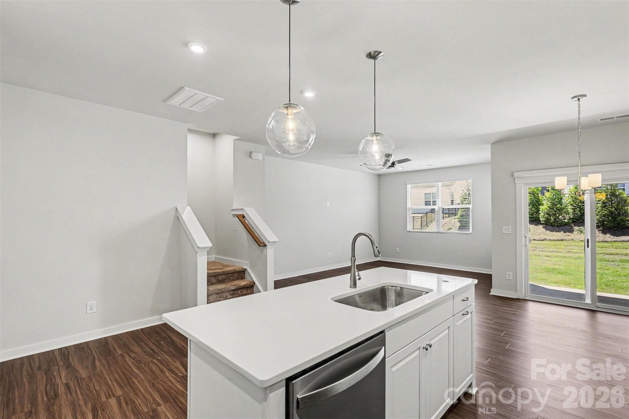 Townhouse at 9521 Munsing Drive, Charlotte, photo 10 of 34