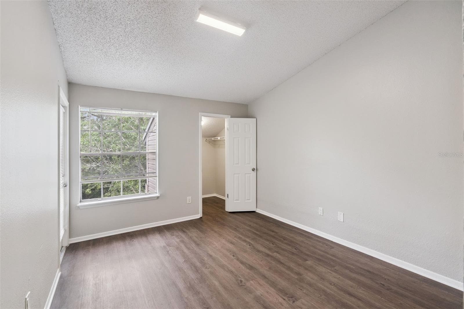 Condominium at 1948 LAKE ATRIUMS CIR #124, ORLANDO, photo 10 of 27