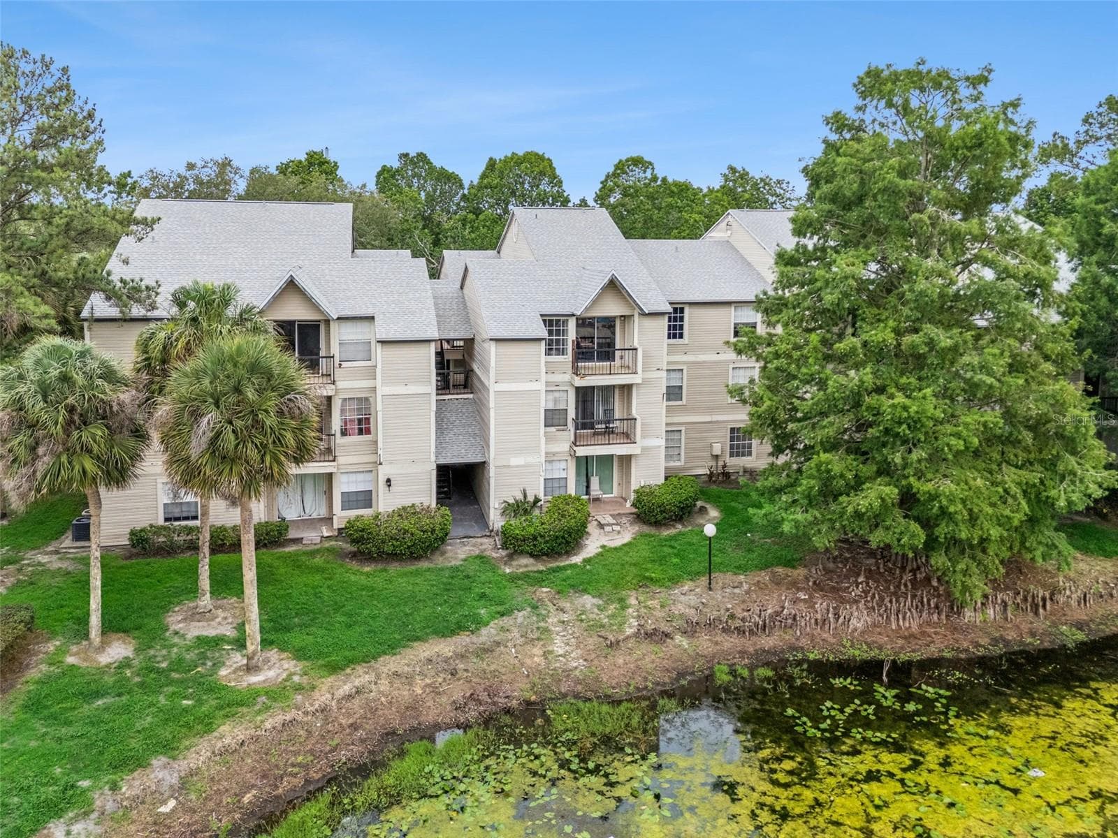 Condominium at 1948 LAKE ATRIUMS CIR #124, ORLANDO, photo 22 of 27