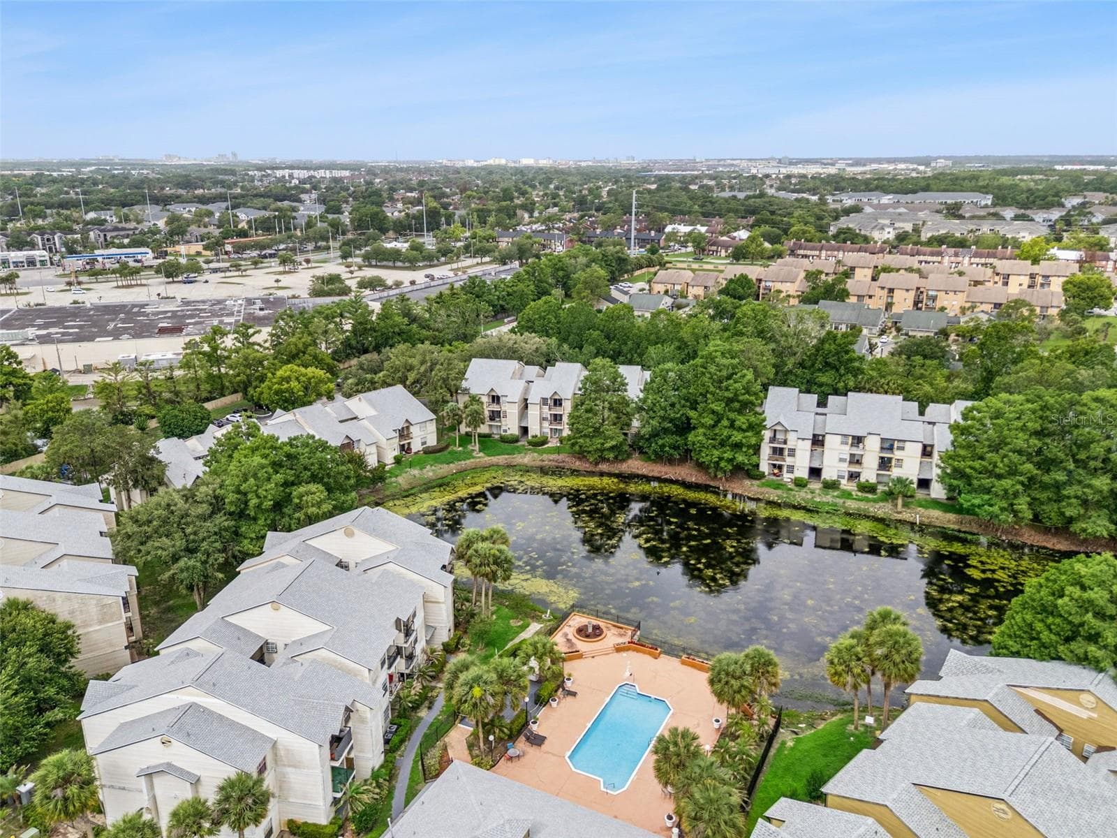 Condominium at 1948 LAKE ATRIUMS CIR #124, ORLANDO, photo 24 of 27