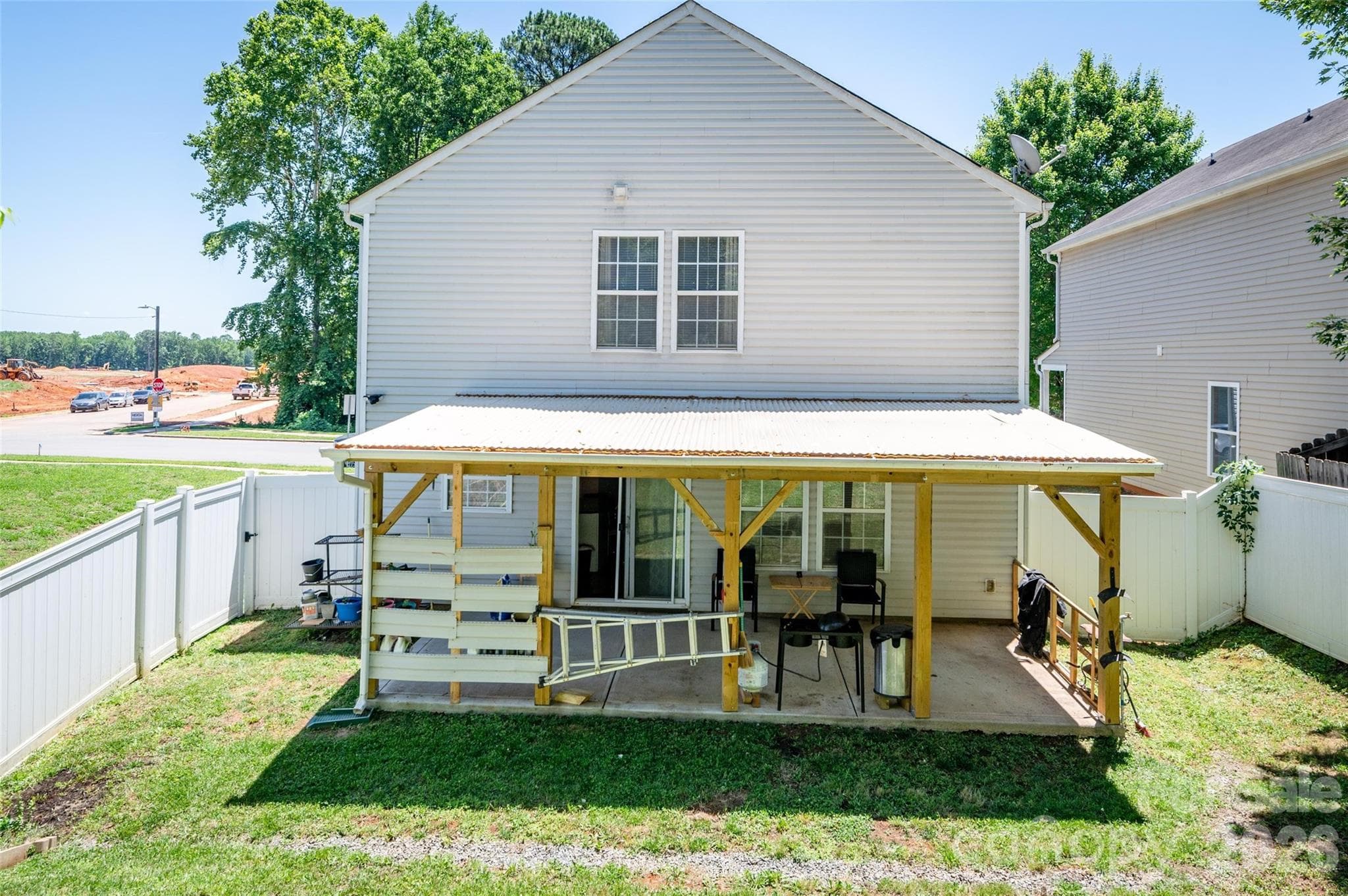 Single Family Residence at 7343 Fox Point Drive, Charlotte, photo 21 of 22