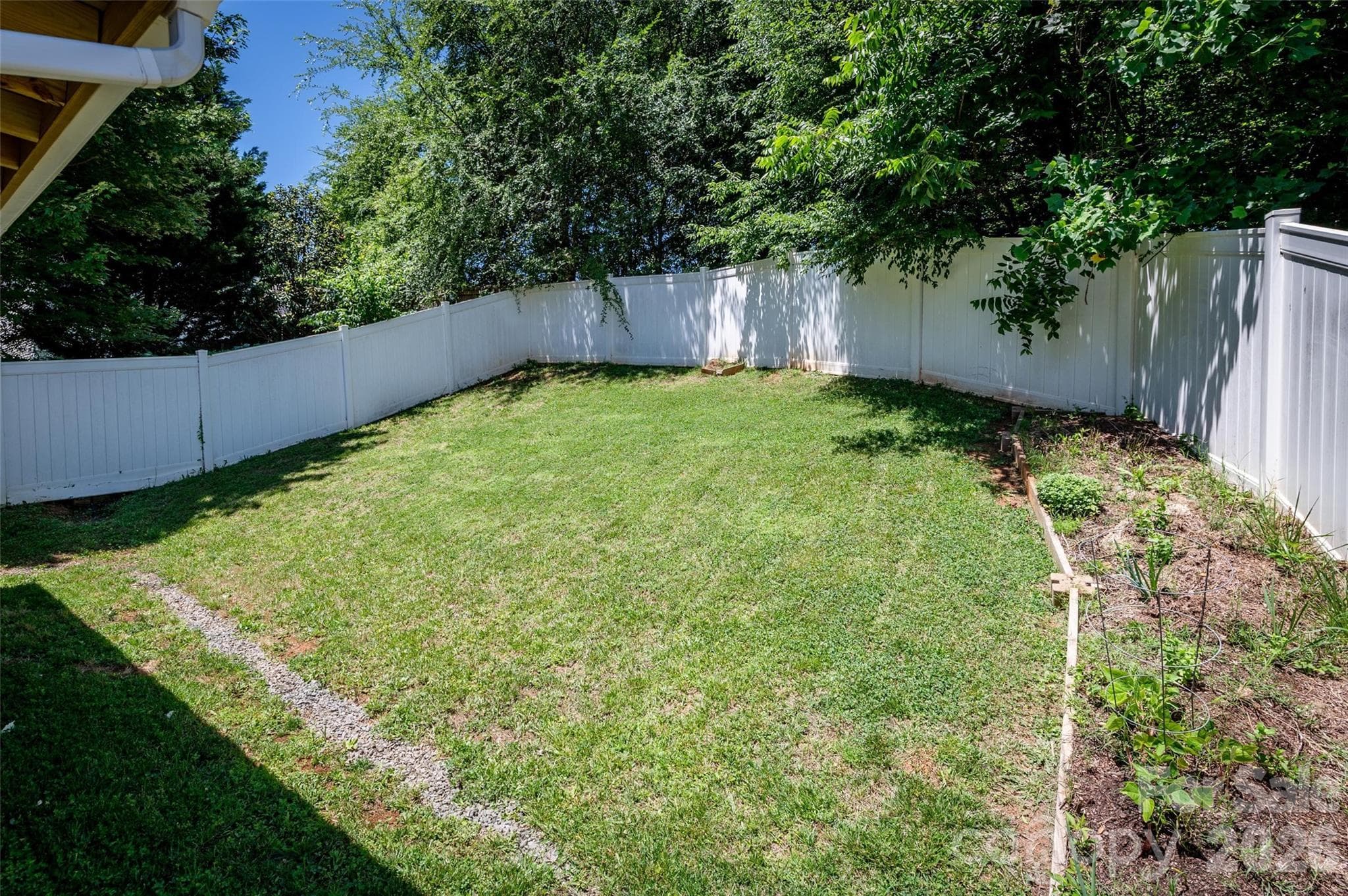 Single Family Residence at 7343 Fox Point Drive, Charlotte, photo 22 of 22