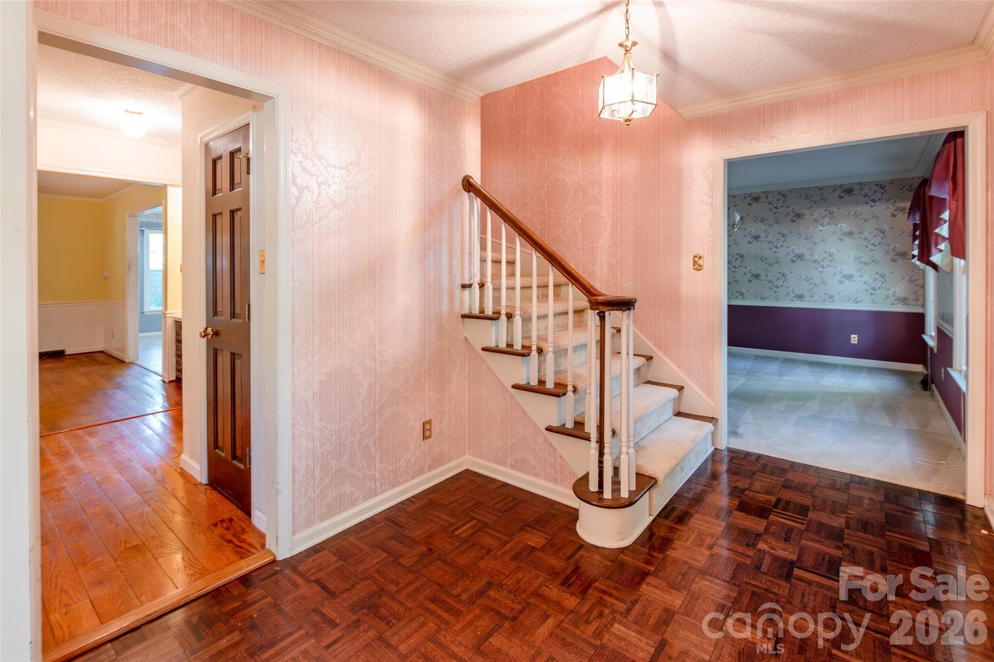 Single Family Residence at 1171 Candlelight Drive, Rock Hill, photo 3 of 32
