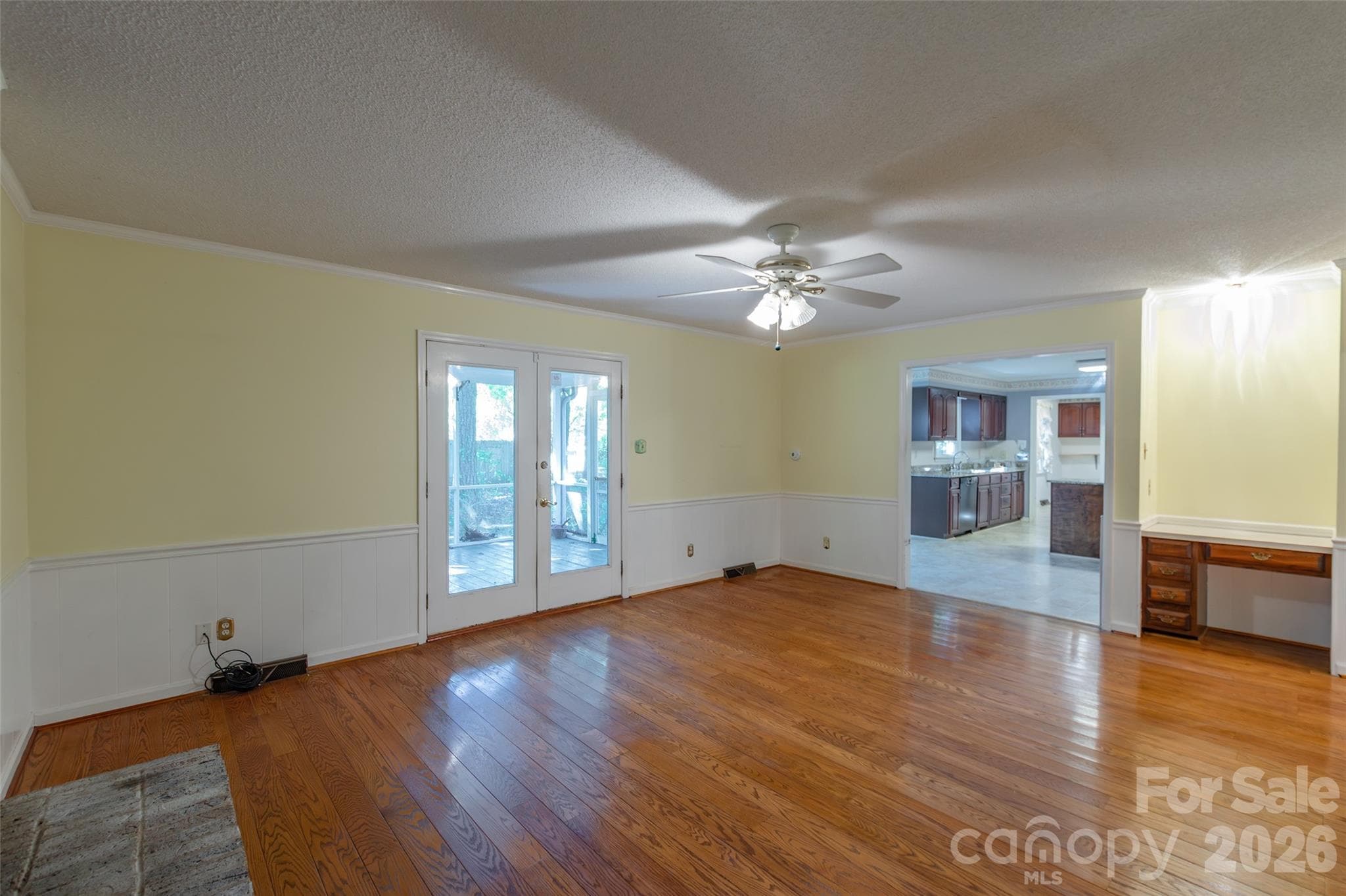 Single Family Residence at 1171 Candlelight Drive, Rock Hill, photo 9 of 32