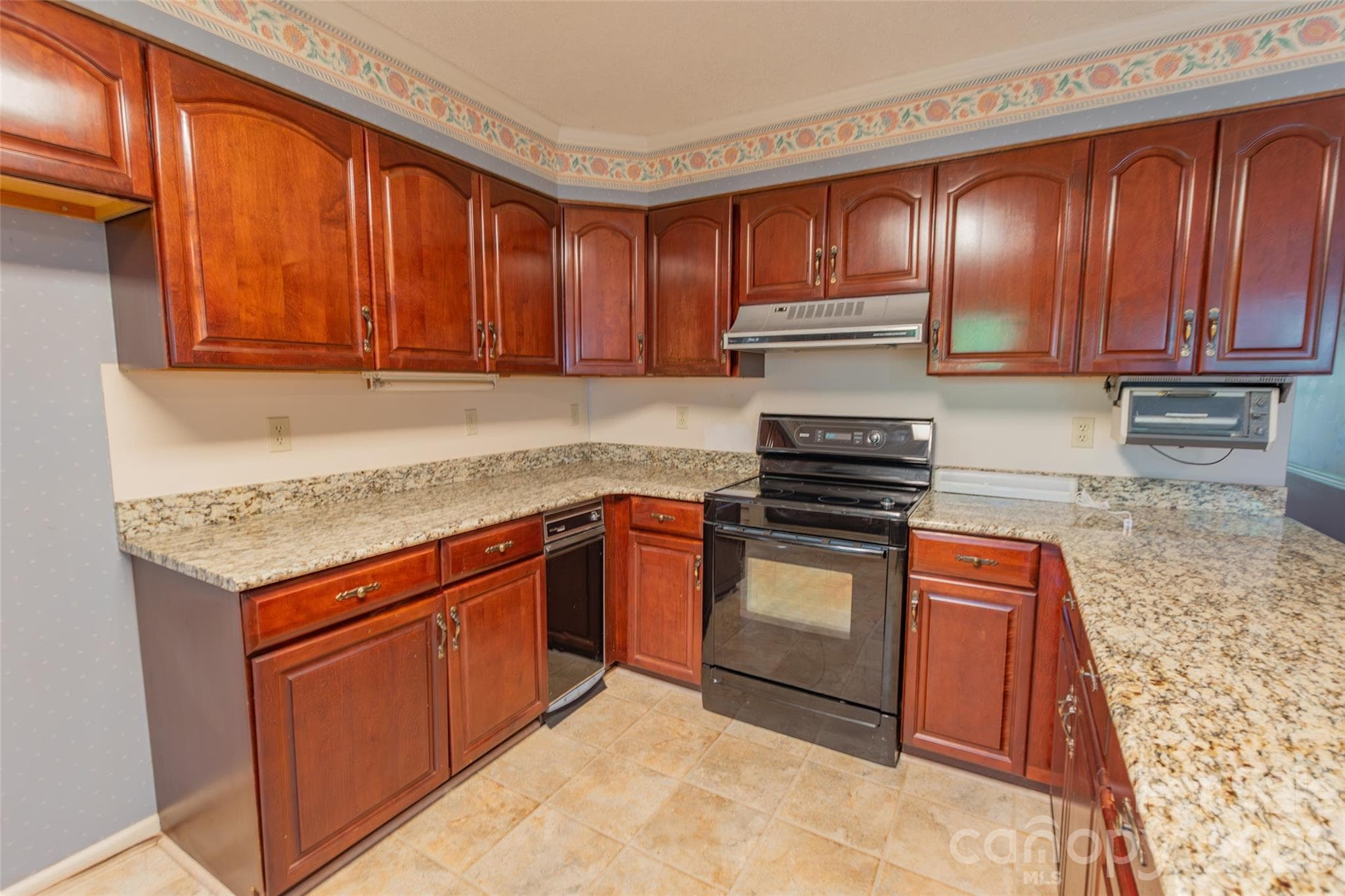 Single Family Residence at 1171 Candlelight Drive, Rock Hill, photo 14 of 32