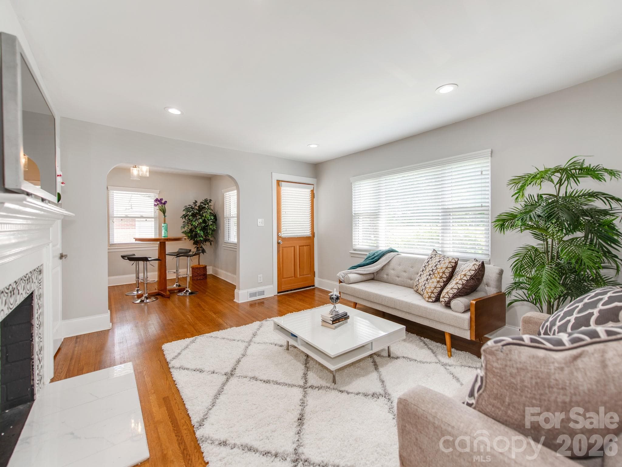 Single Family Residence at Charlotte, photo 3 of 31