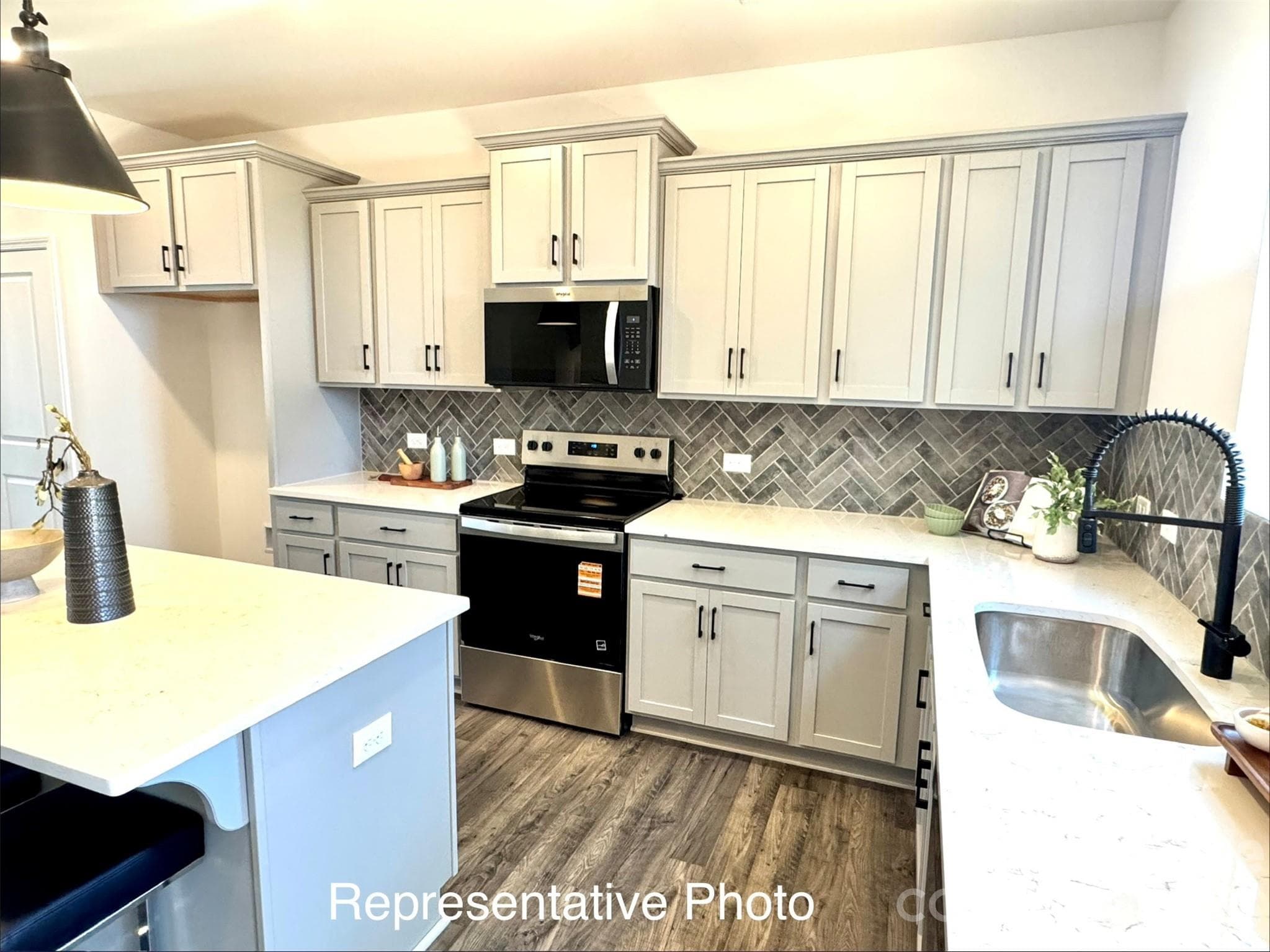 Townhouse at 407 Drawbar Drive, Clover, photo 10 of 21