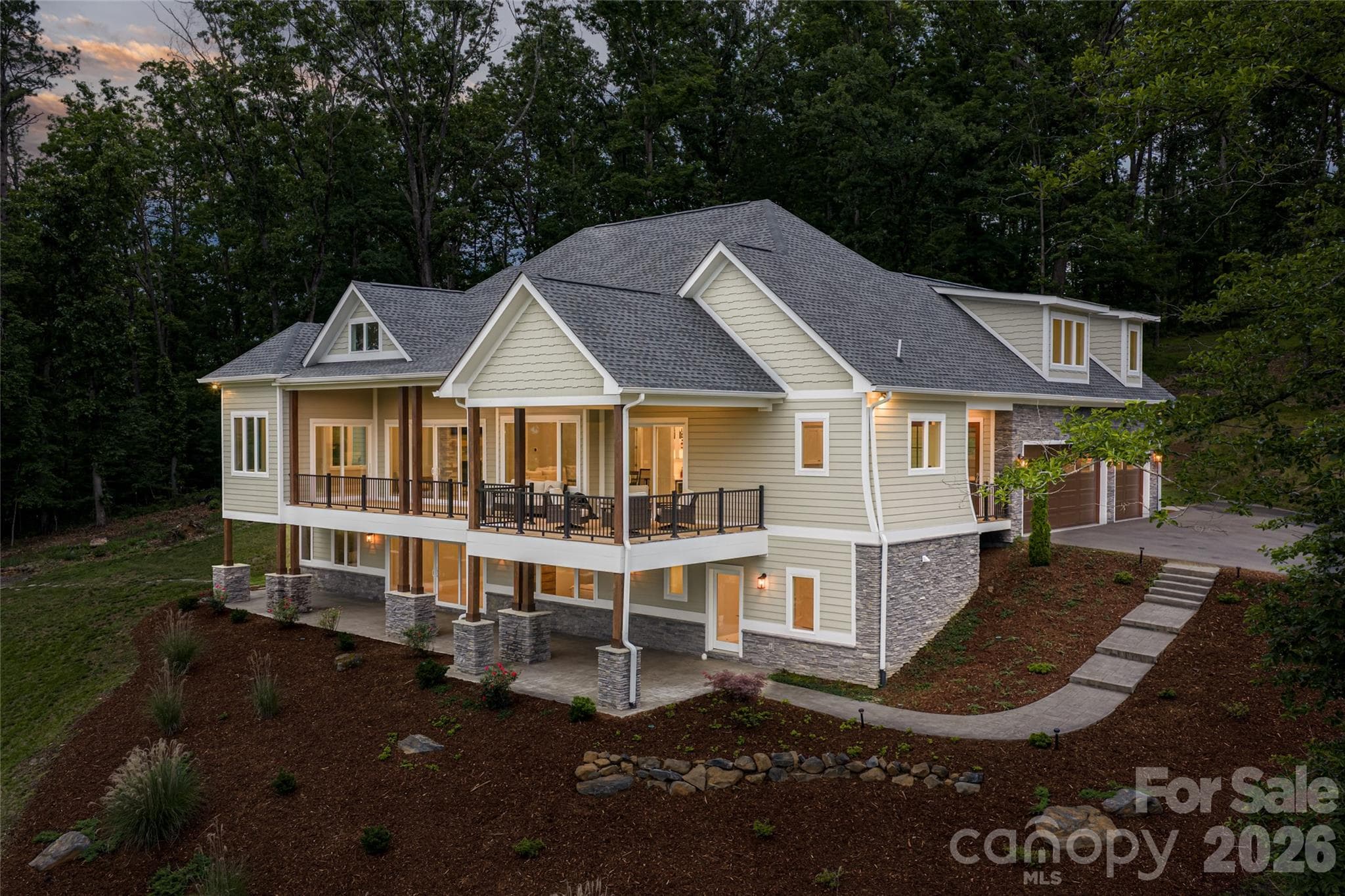 Single Family Residence at 128 Saddle Ridge Drive, Alexander, photo 2 of 48