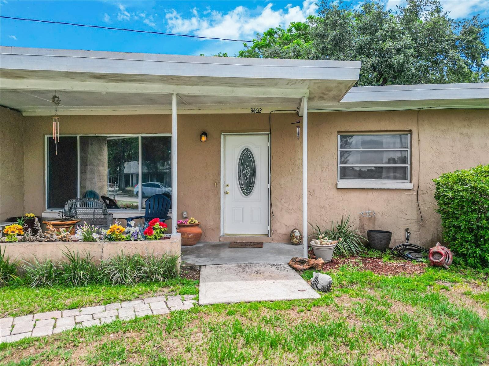 Single Family Residence at 3402 NEEDLES DR, ORLANDO, photo 2 of 38