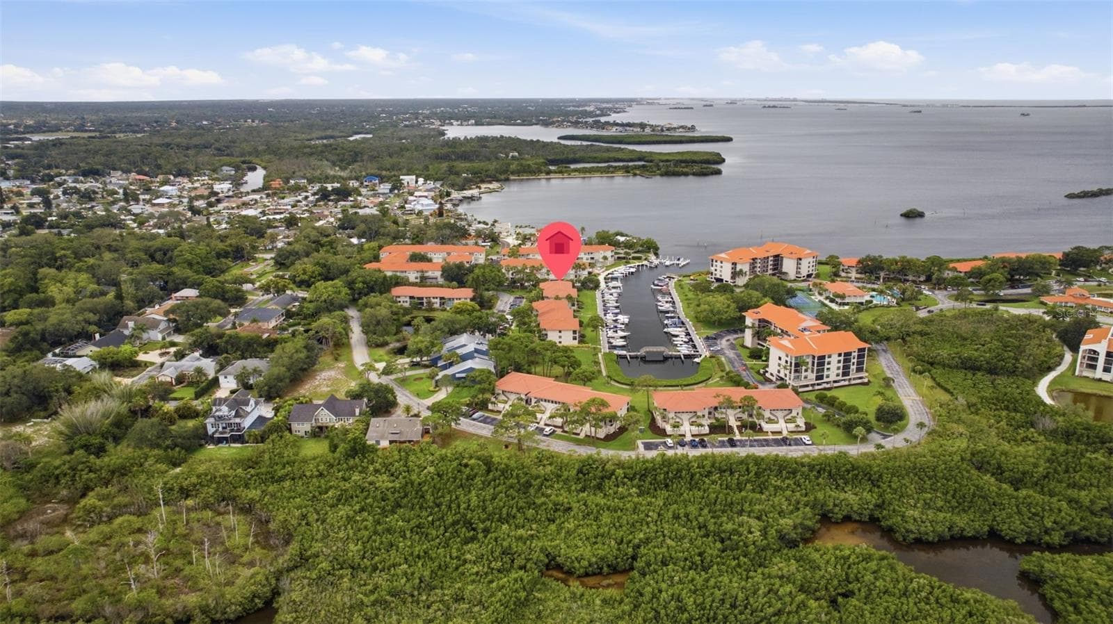 Condominium at 1802 MARINER DR E #25, TARPON SPRINGS, photo 39 of 43