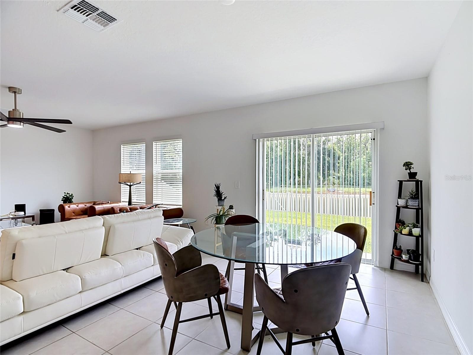 Single Family Residence at 1633 RED LOOP, LAKELAND, photo 10 of 60