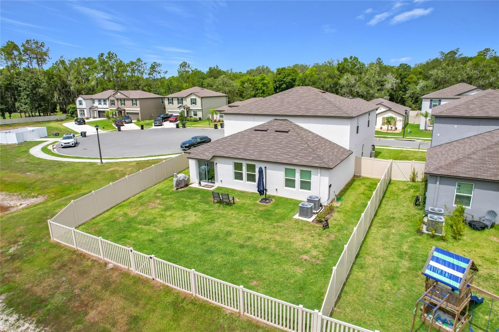 Single Family Residence at 1633 RED LOOP, LAKELAND, photo 46 of 60