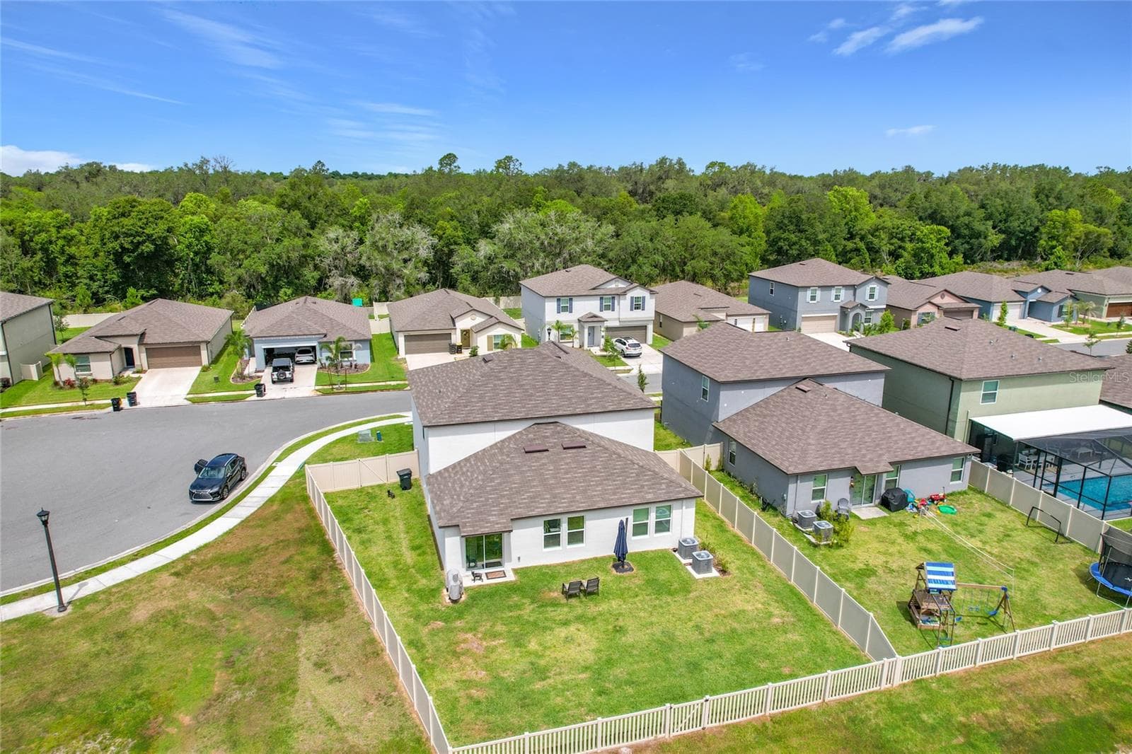 Single Family Residence at 1633 RED LOOP, LAKELAND, photo 50 of 60