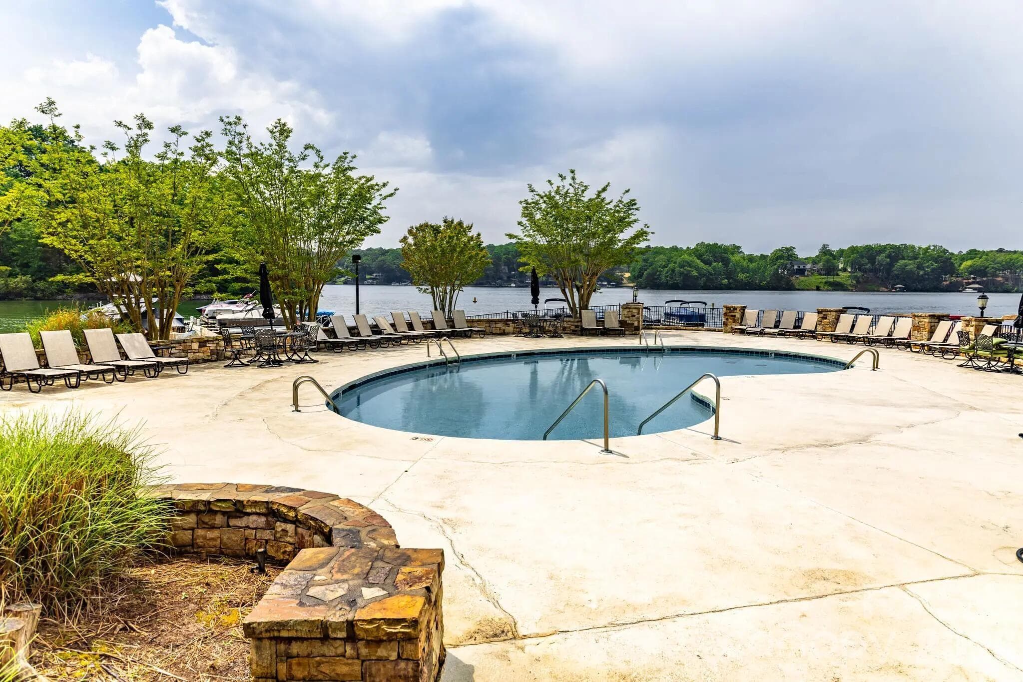 Lot at Statesville, photo 4 of 6
