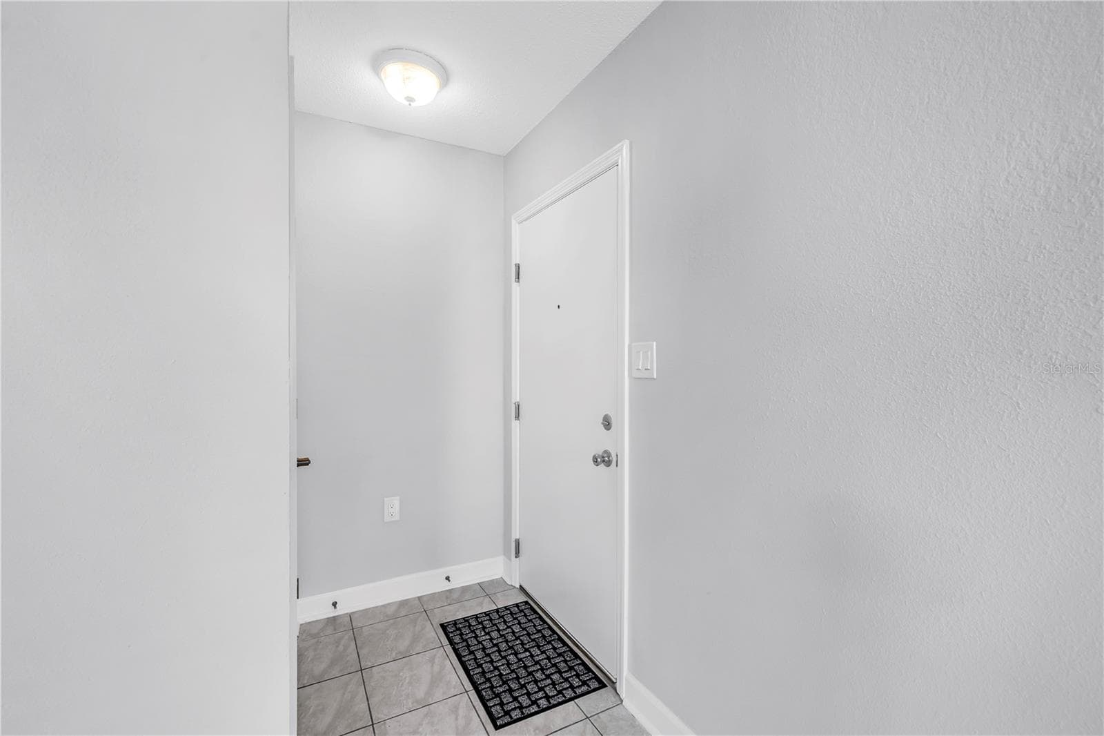 Condominium at 6960 SUNSET DR S #1A, SOUTH PASADENA, photo 6 of 34
