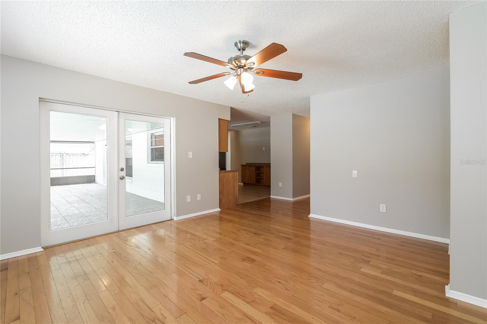 Single Family Residence at 12013 CLOVE ST, ORLANDO, photo 4 of 15