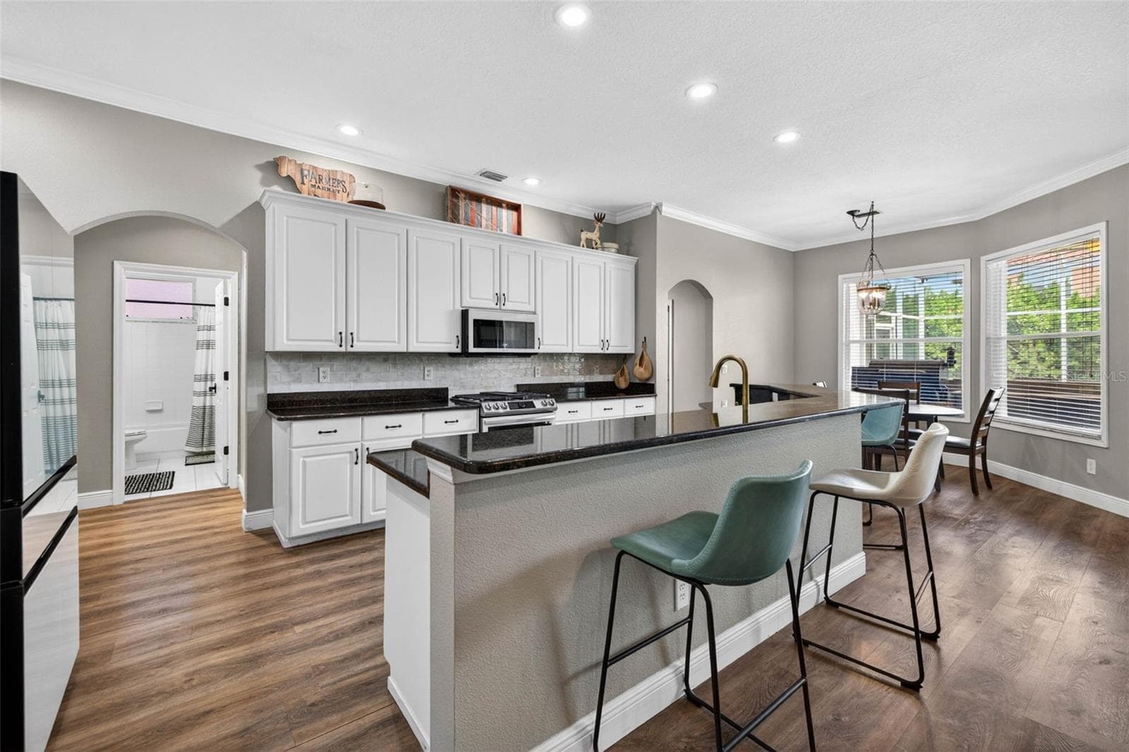 Single Family Residence at 18127 HERON WALK DR, TAMPA, photo 2 of 46