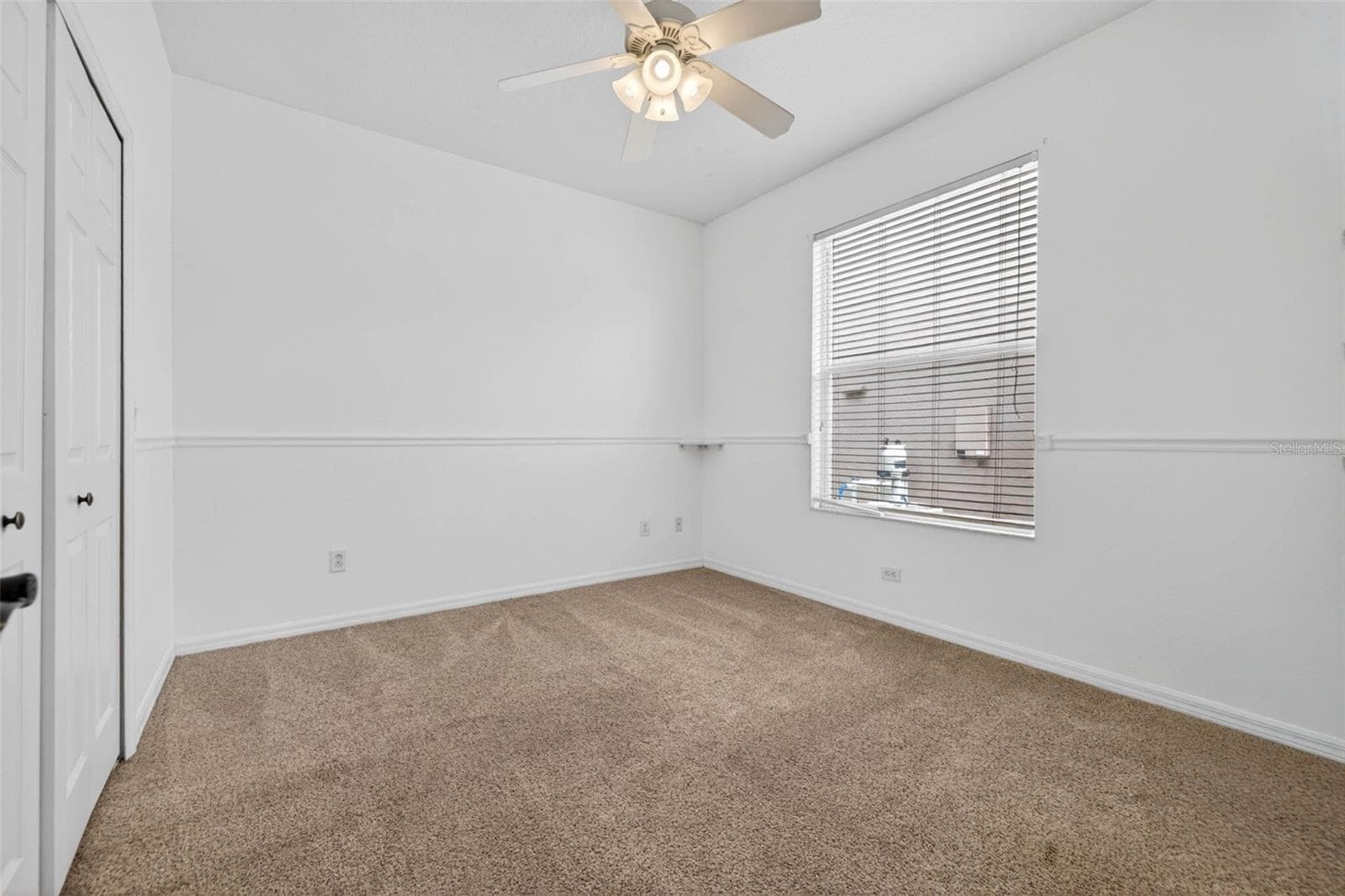 Single Family Residence at 18127 HERON WALK DR, TAMPA, photo 26 of 46