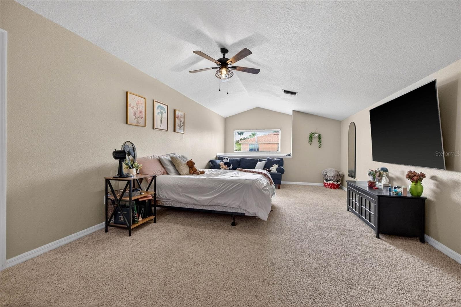 Single Family Residence at 18127 HERON WALK DR, TAMPA, photo 27 of 46
