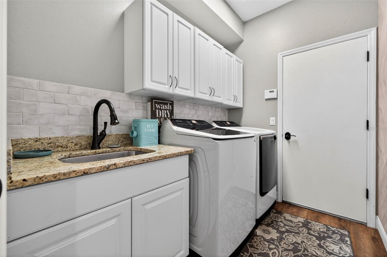 Single Family Residence at 18127 HERON WALK DR, TAMPA, photo 29 of 46