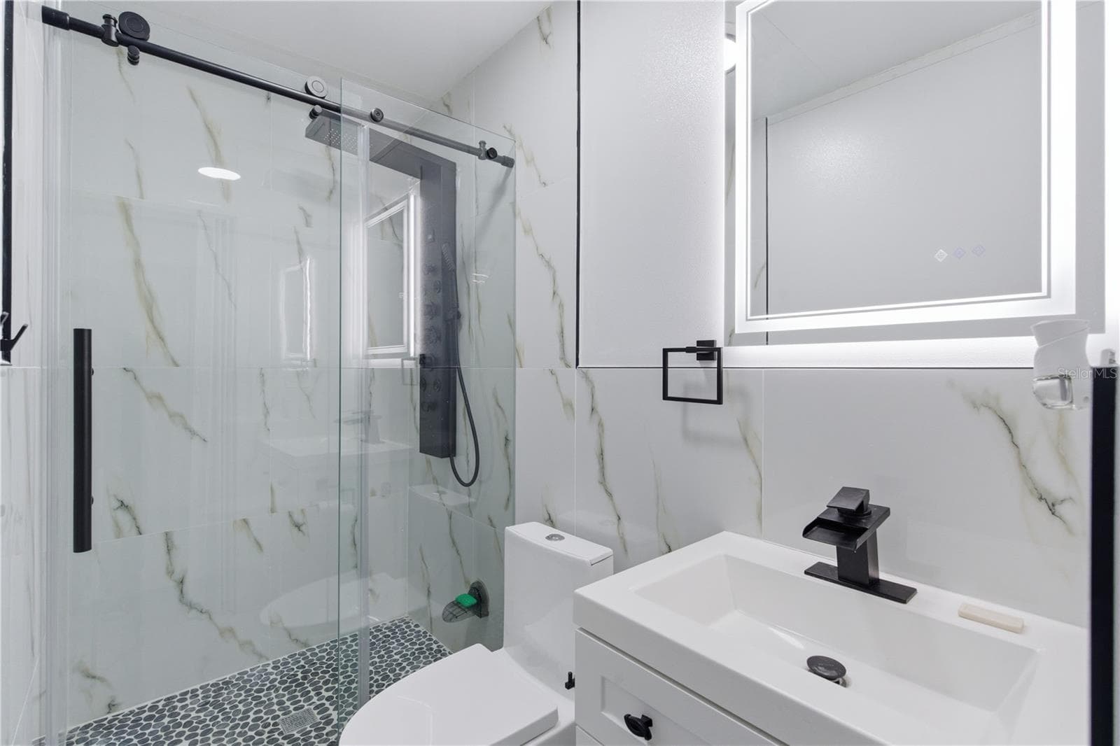 Bathroom 4 - 8424 BALM ST, WEEKI WACHEE